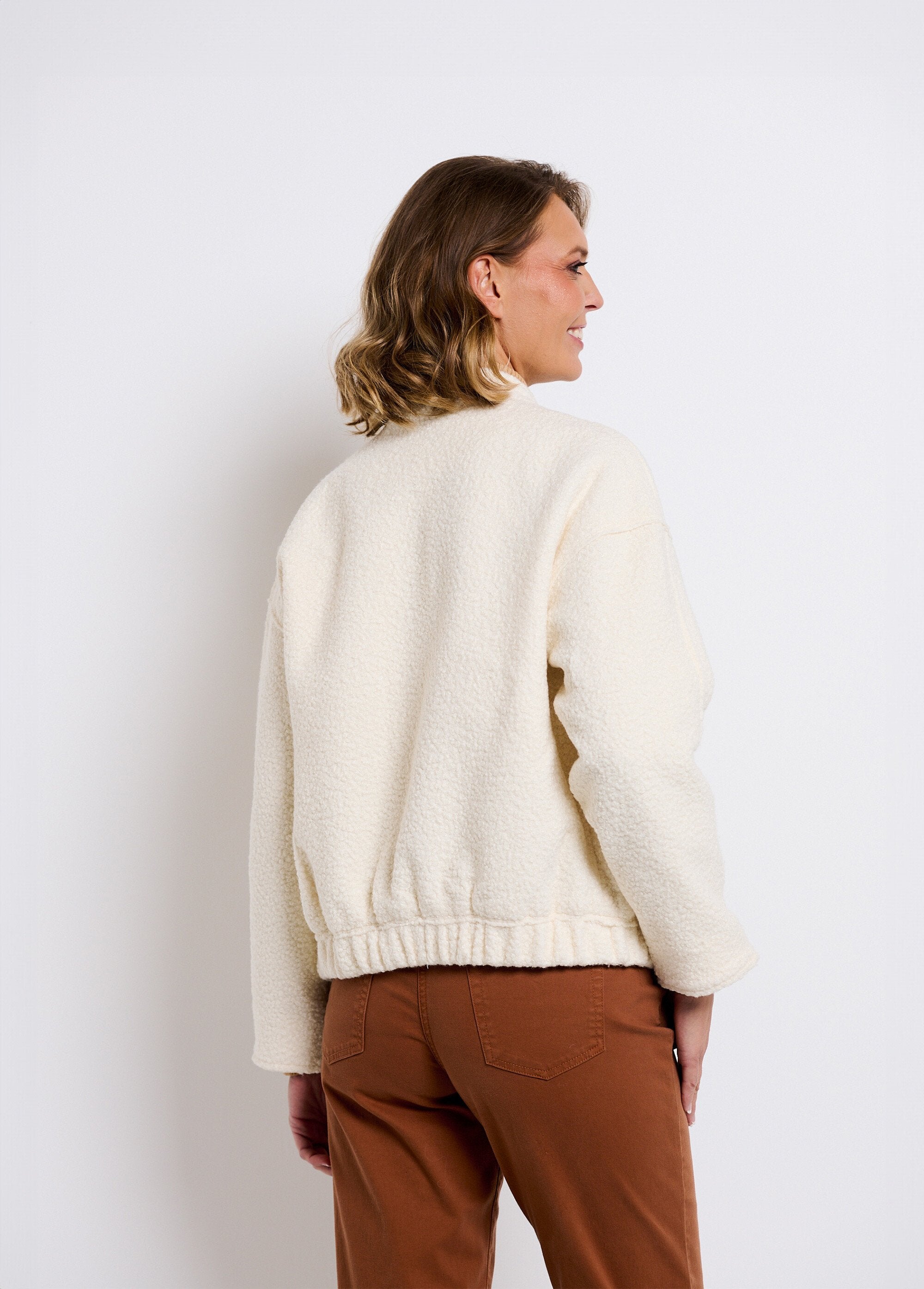 Teddy-style_woolly_jacket_Ecru_DO1_slim