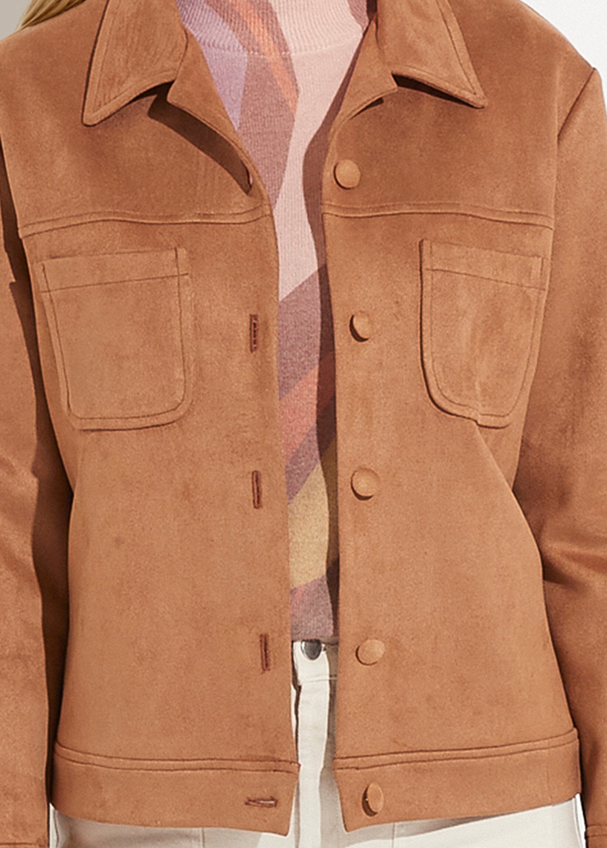 Buttoned_suede_jacket_with_notched_collar_camel_DE1_slim