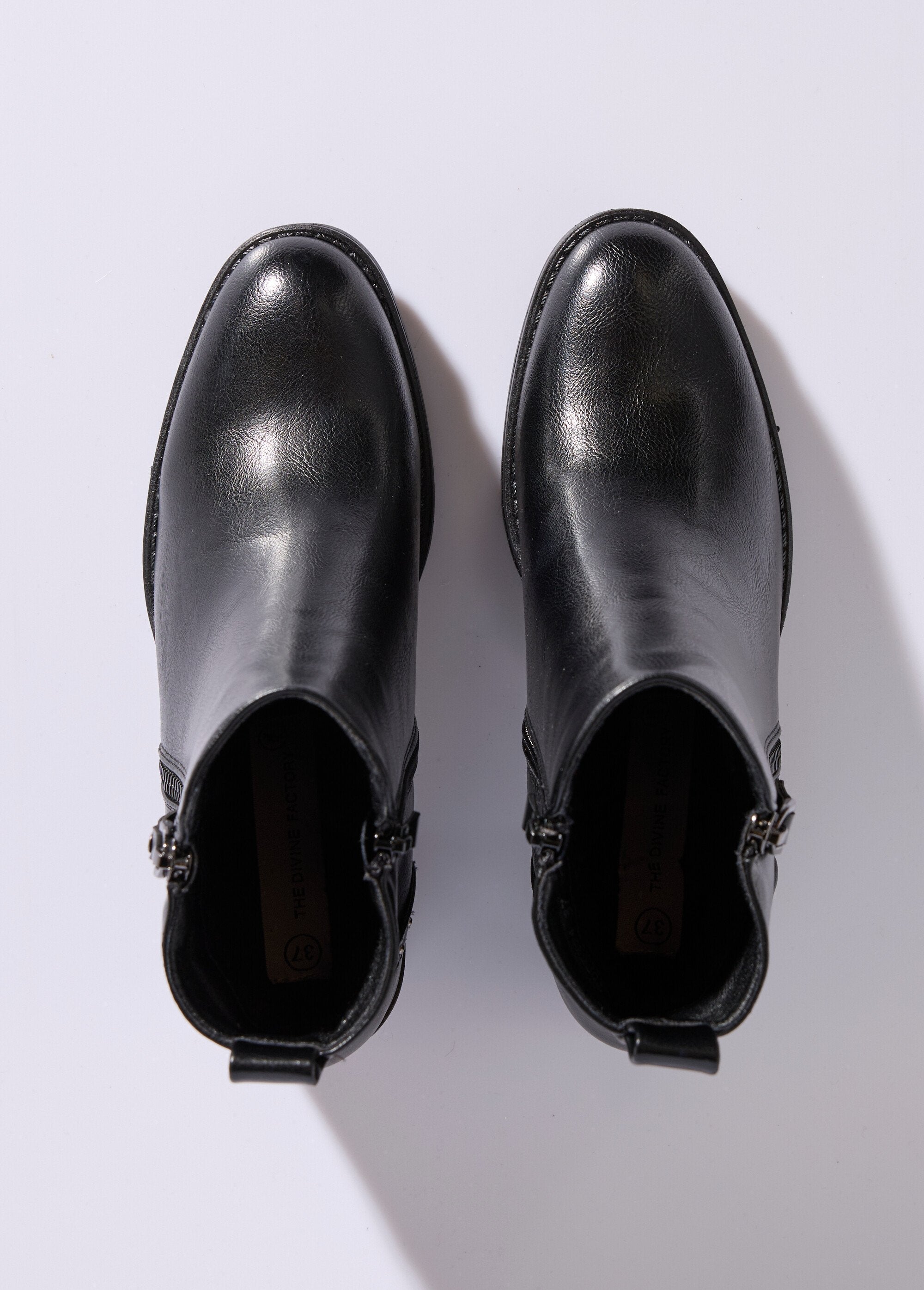 Zipped_boots_with_studded_heels_Black_OV1_slim