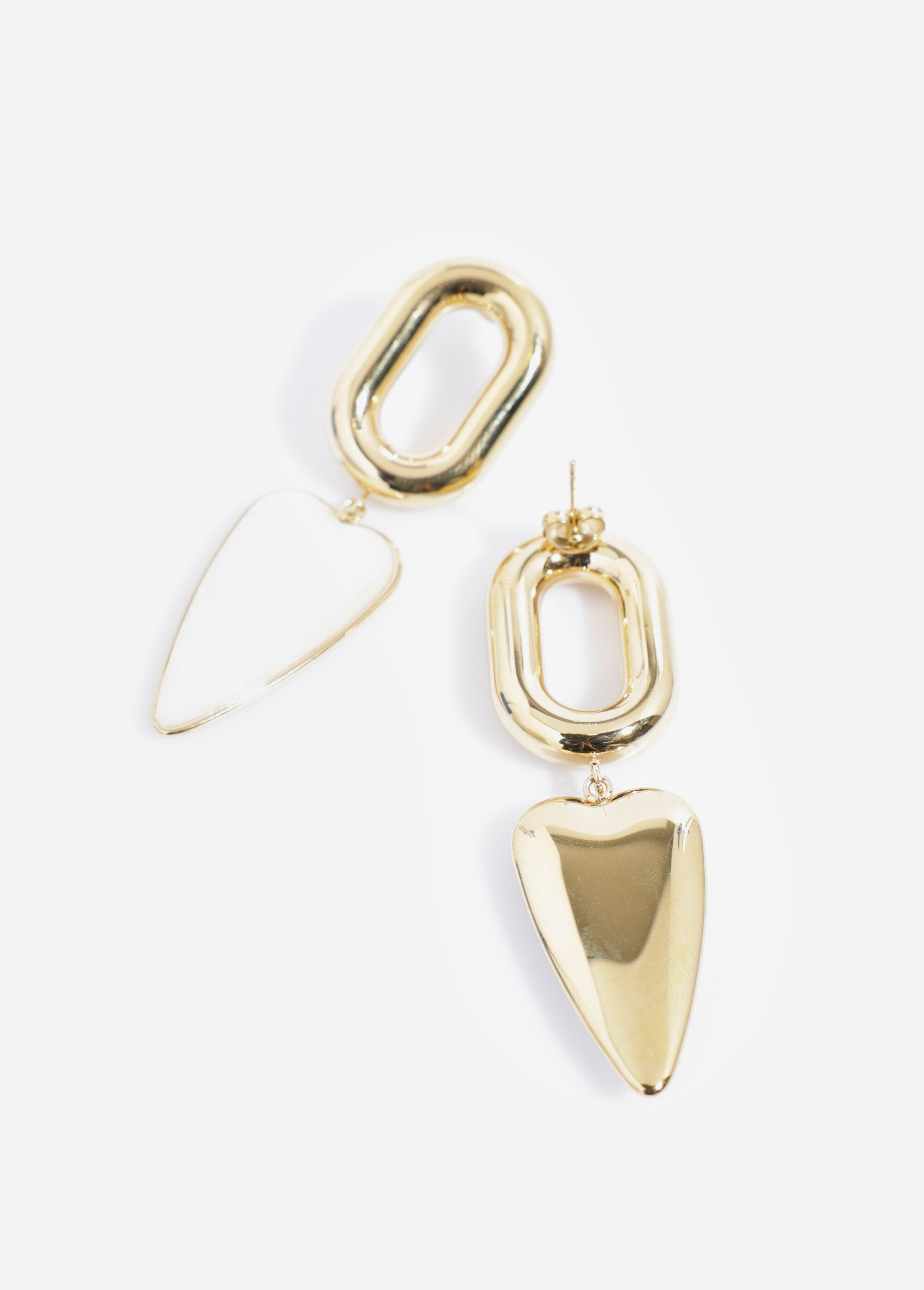 Stainless_steel_heart_earrings_Gold_and_white_DE1_slim