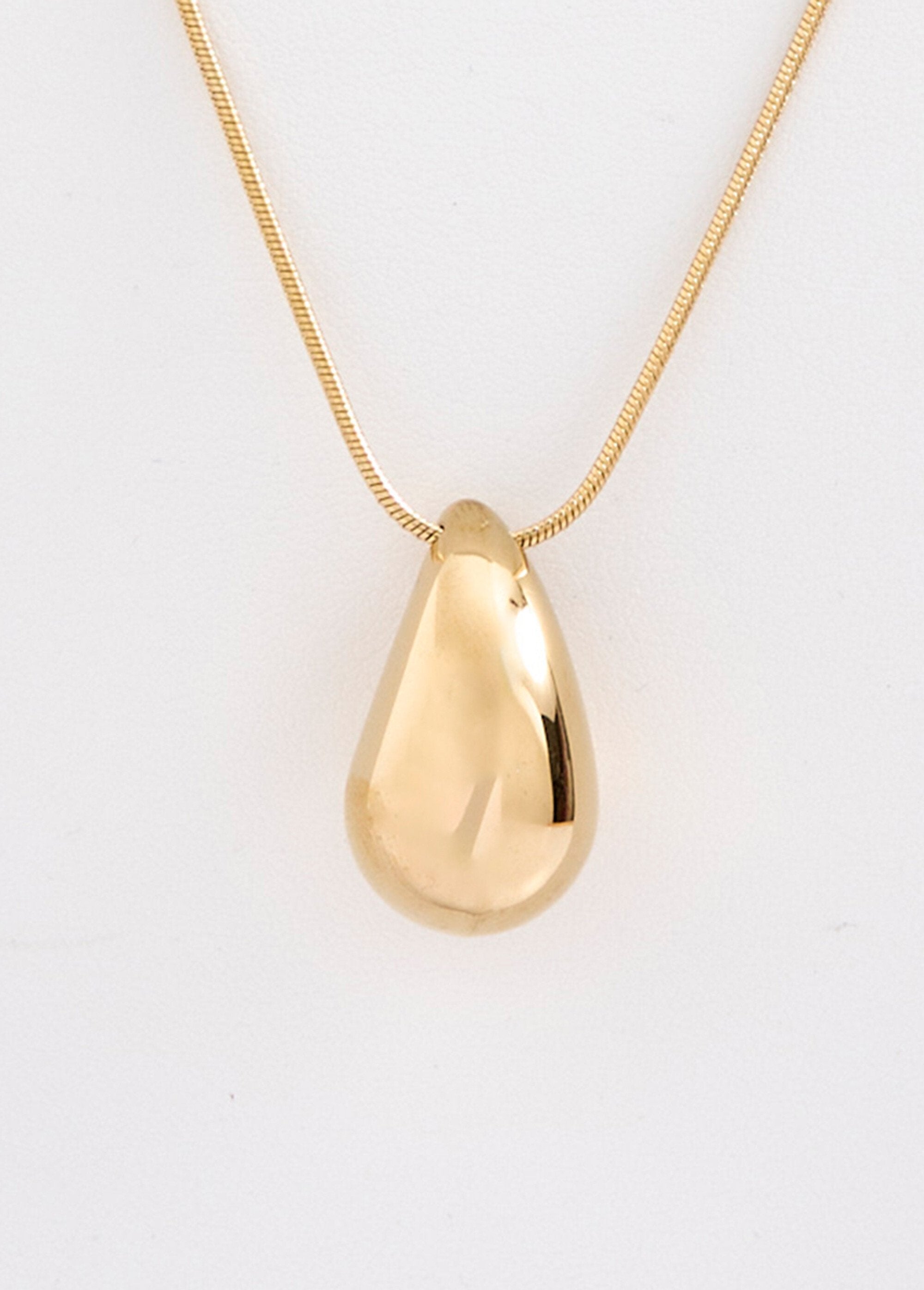 Necklace_with_gold-plated_stainless_steel_drop_pendant_Golden_DE1_slim