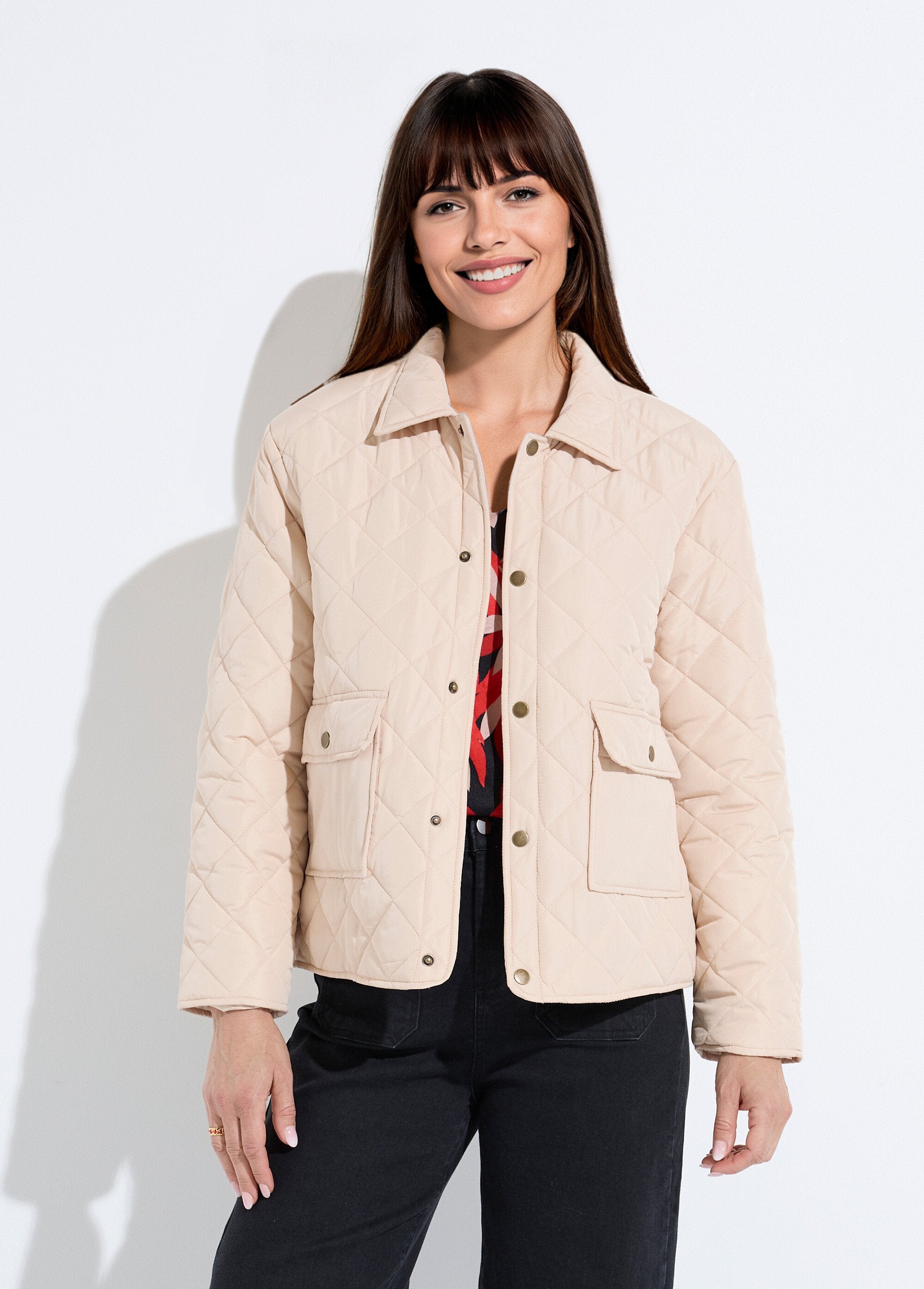 Lightweight_quilted_down_jacket_with_press_studs_Sand_FA1_slim