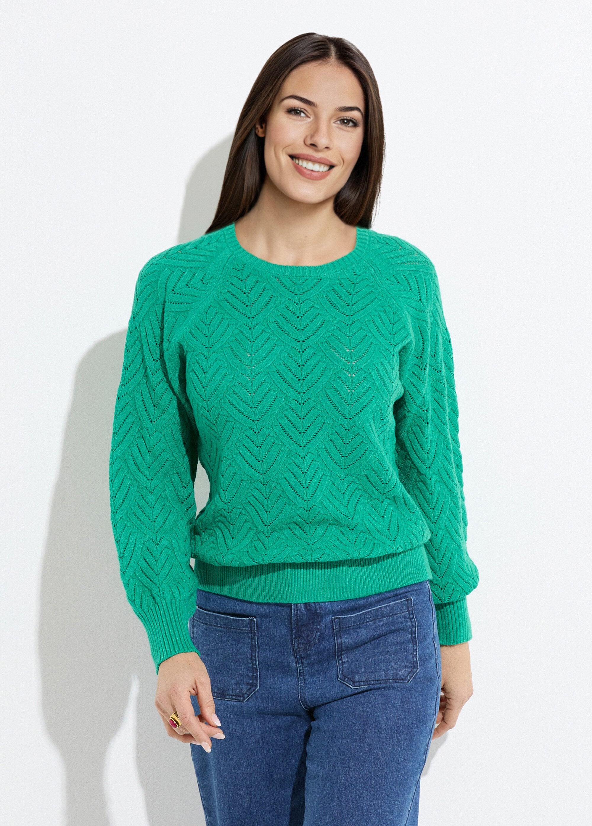 Soft_short_round_neck_sweater_with_openwork_pattern_Green_FA1_slim