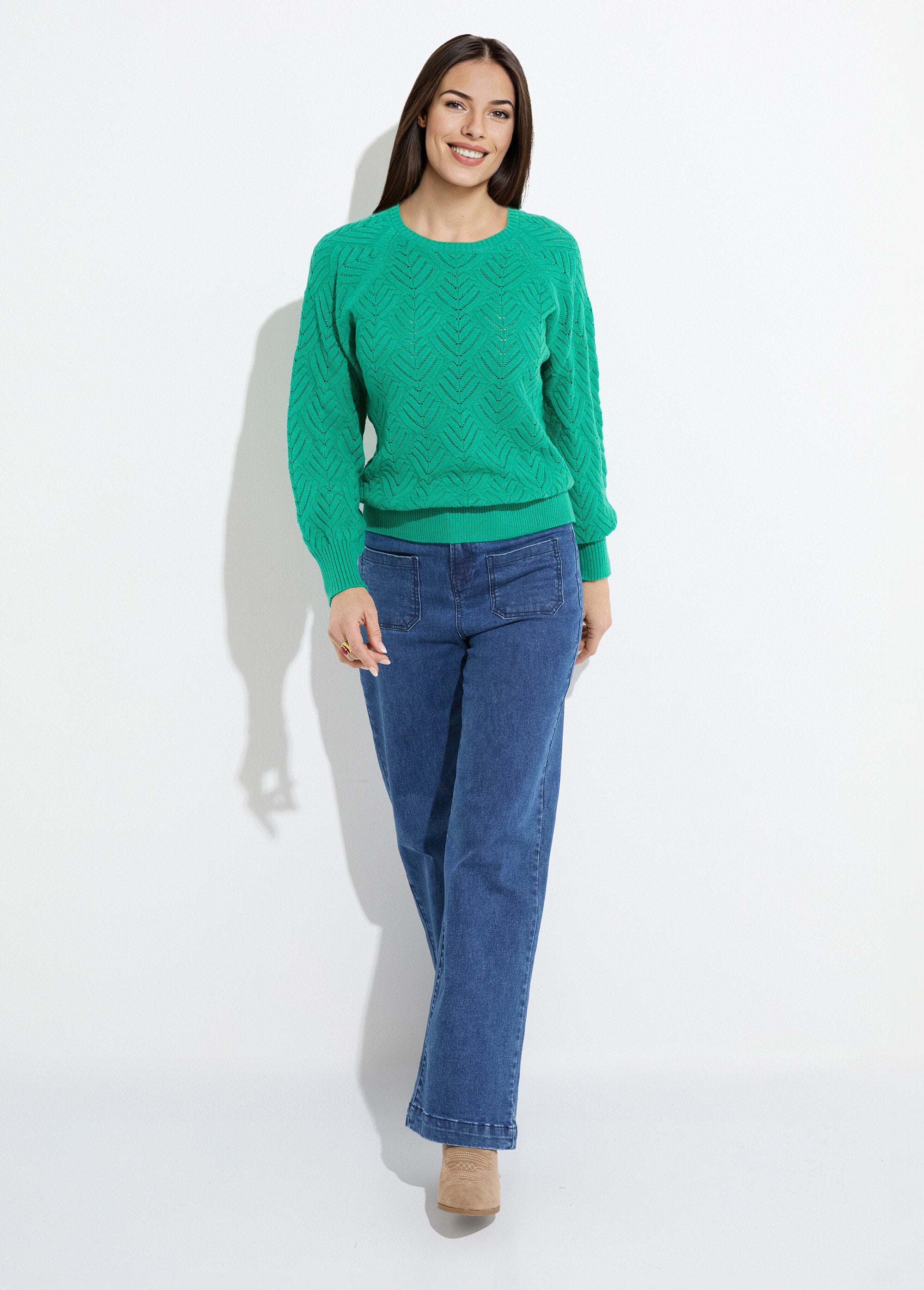 Soft_short_round_neck_sweater_with_openwork_pattern_Green_SF1_slim