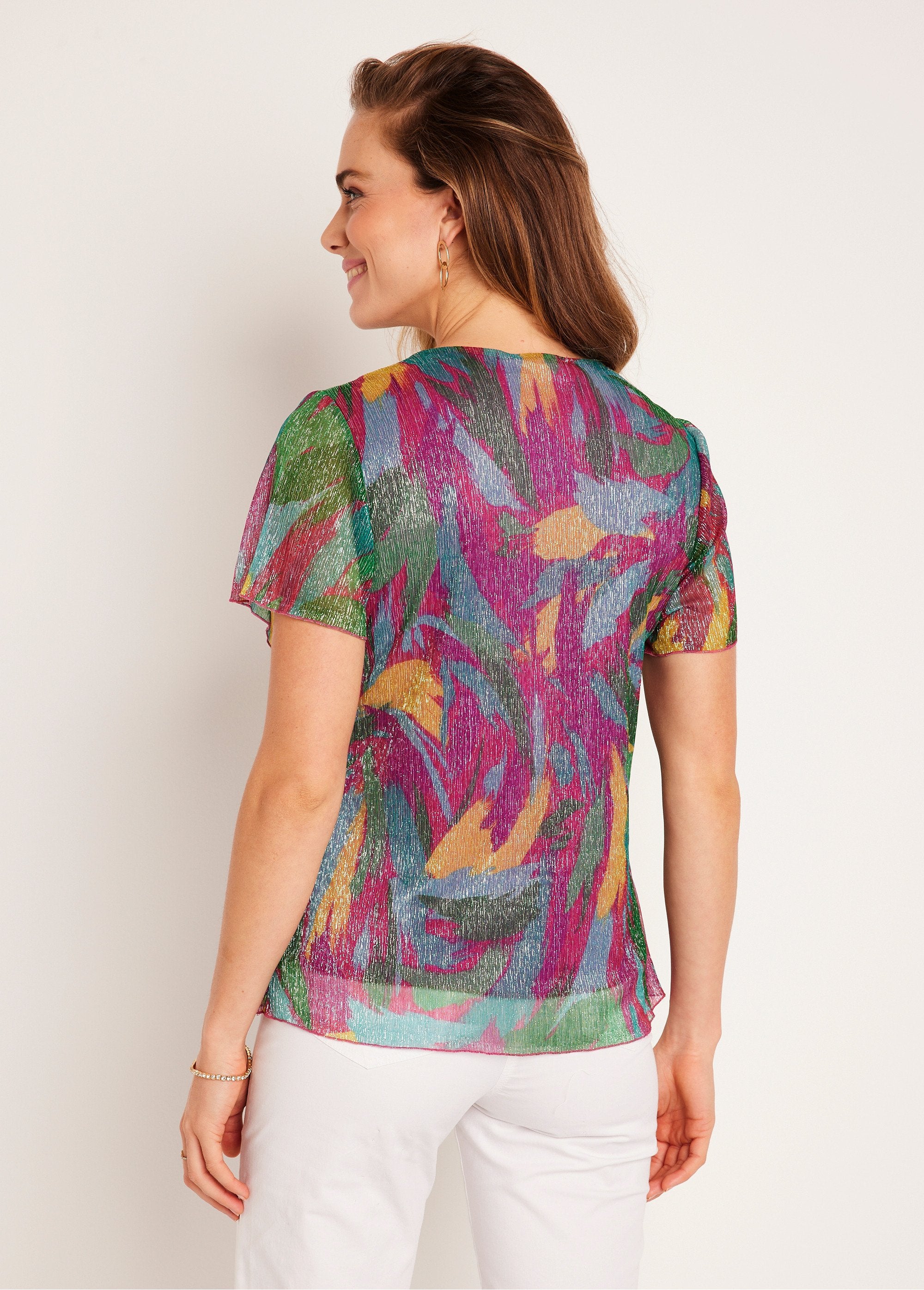 Cropped_T-shirt_with_golden_foliage_print_Fuchsia_and_green_DO1_slim