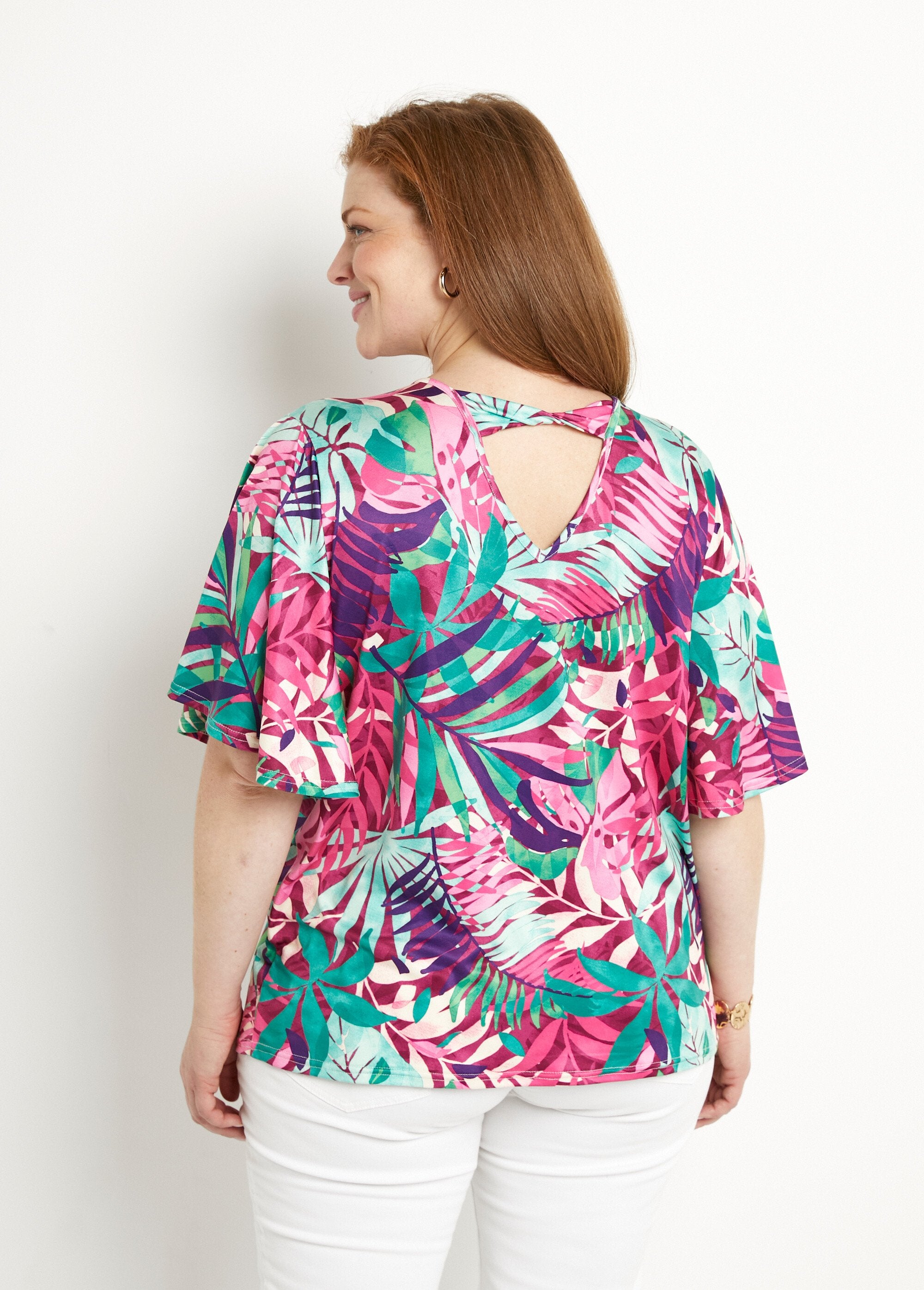 Tropical_print_t-shirt_with_butterfly_sleeves_Multicolor_DO1_curvy
