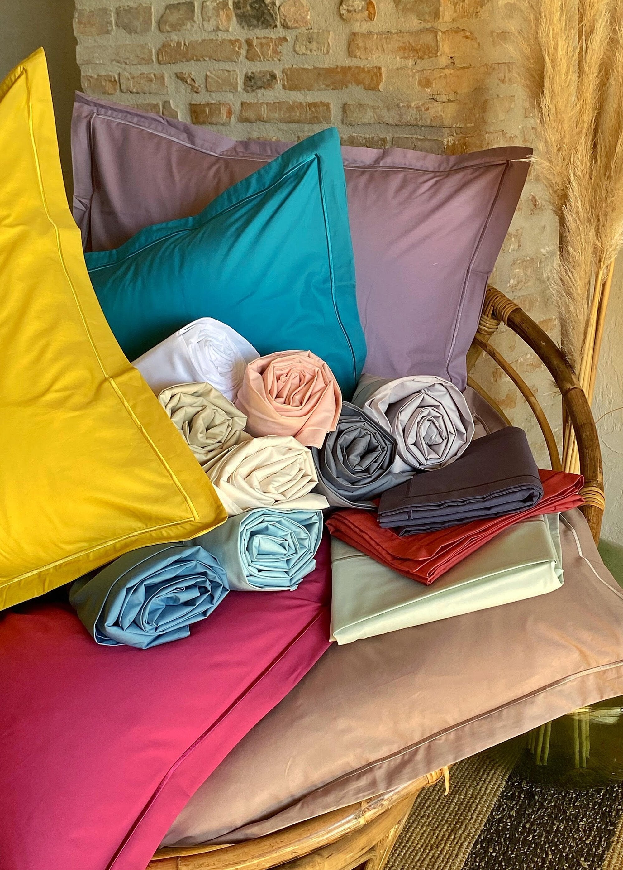 Plain_cotton_percale_pillowcase_Blue_horizon_DE1_slim