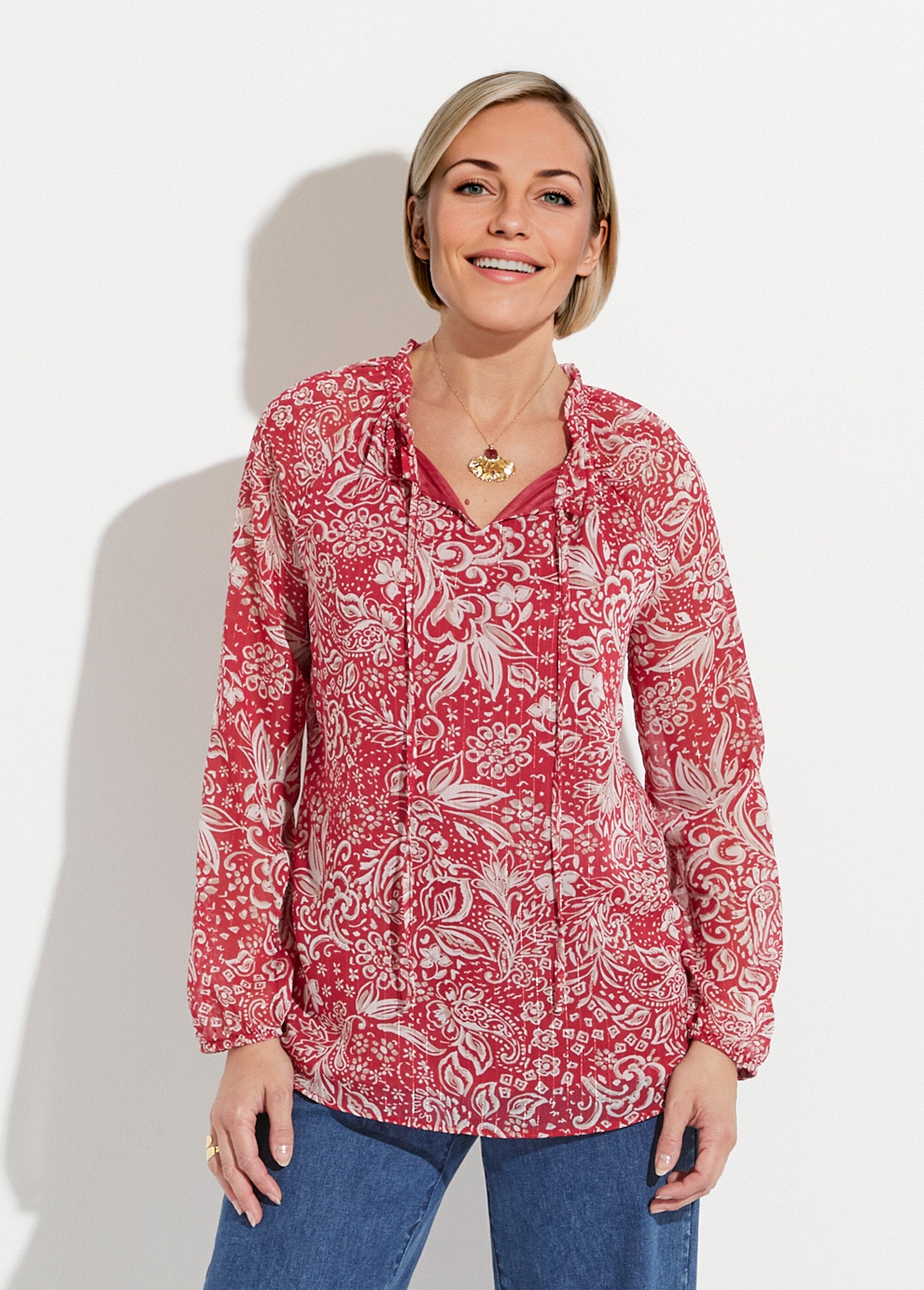 Long_tunic_with_shiny_floral_veil_and_ruffled_collar_Bordeaux_Imp_FA1_slim