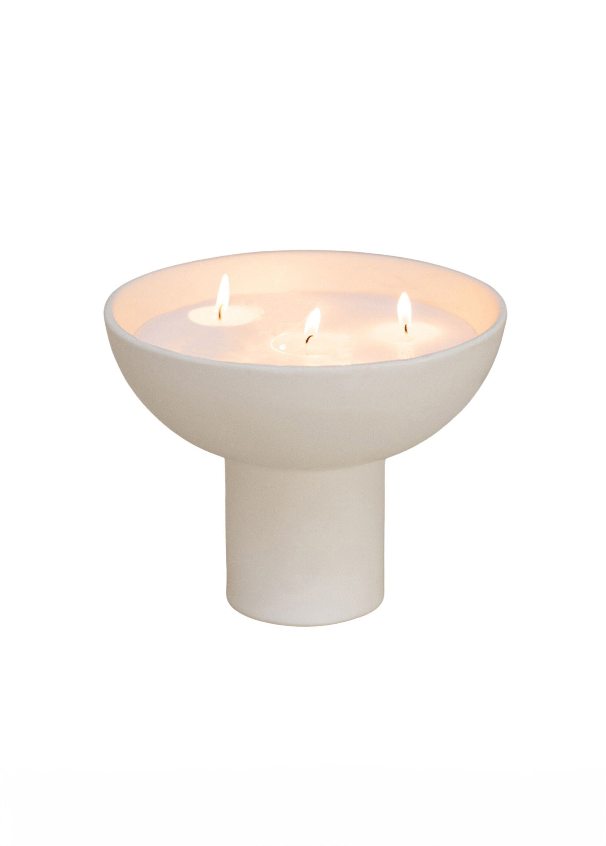 5-wick_candle_with_ceramic_container_White_DE1_slim