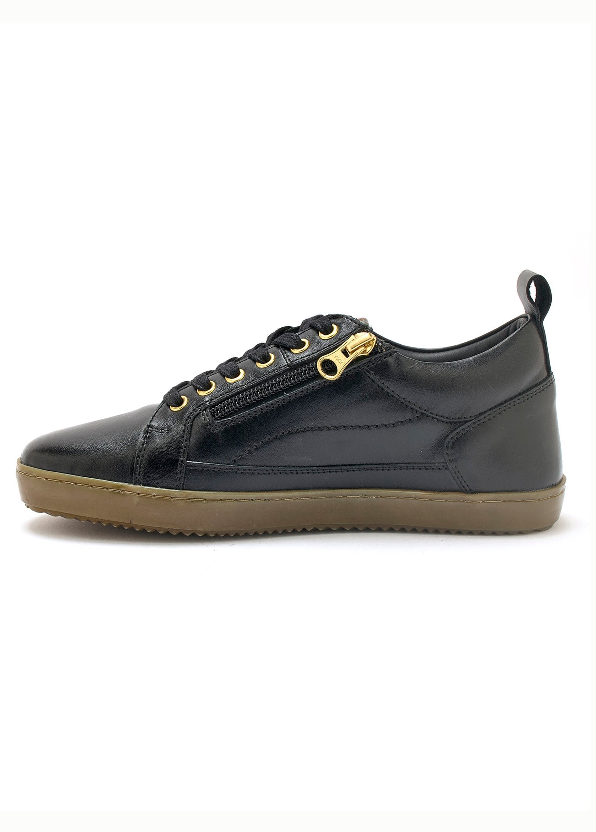 Leather_sneakers_with_buckle_Black_GA1_slim