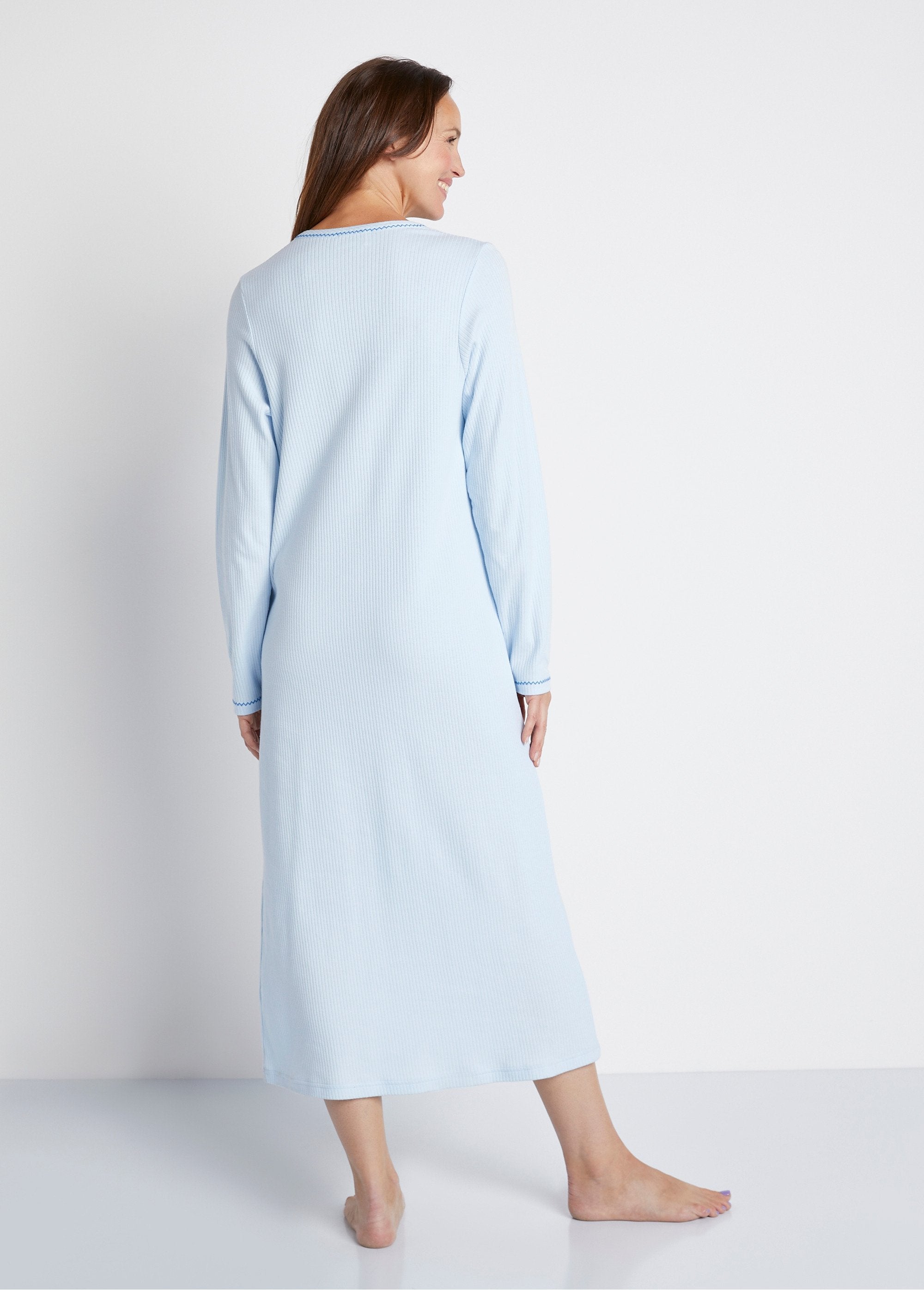 Embroidered_t-shirt_nightgown_Blue_DO1_slim