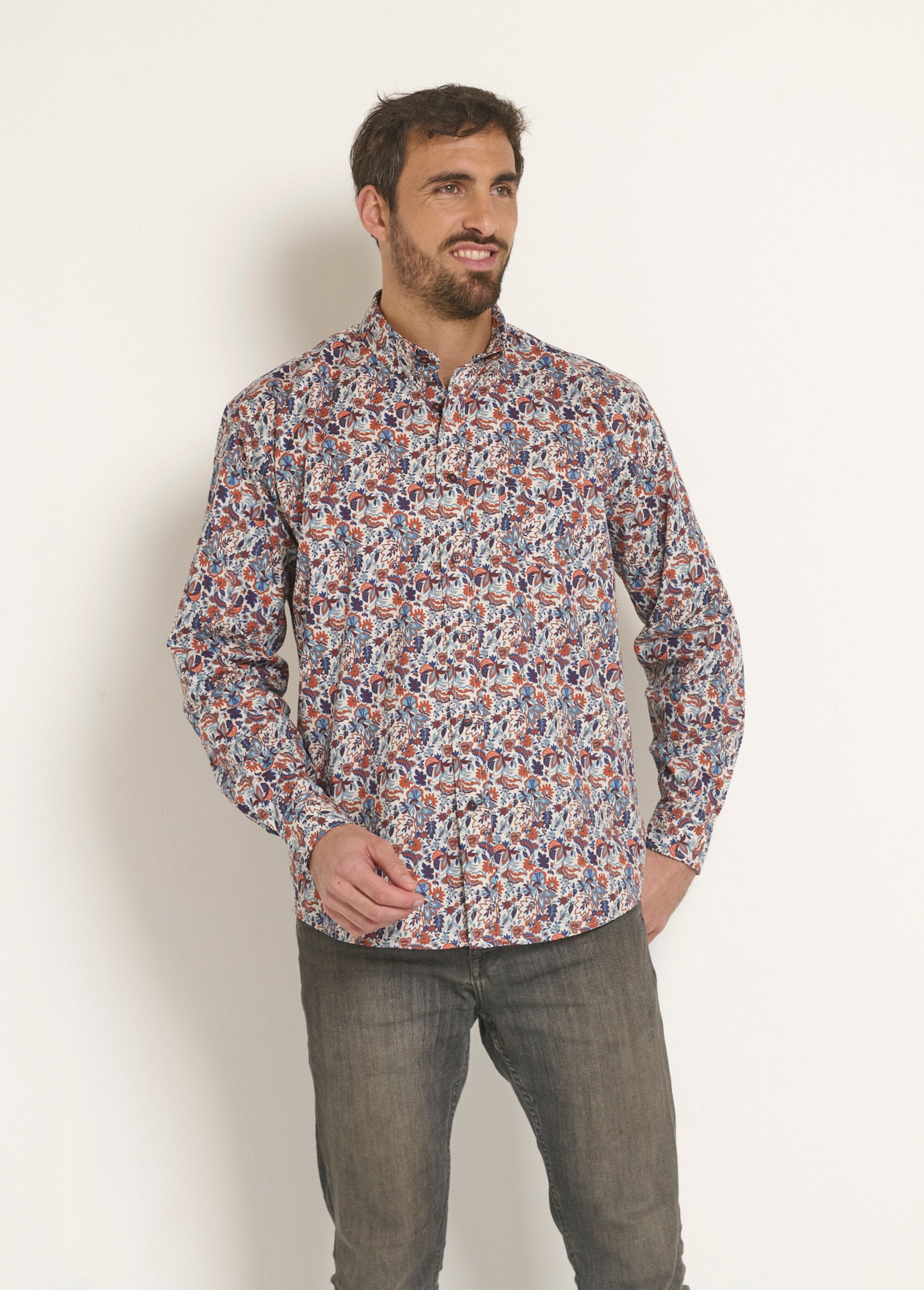 Fancy_paisley_pattern_shirt_Orange_and_blue_FA1_slim