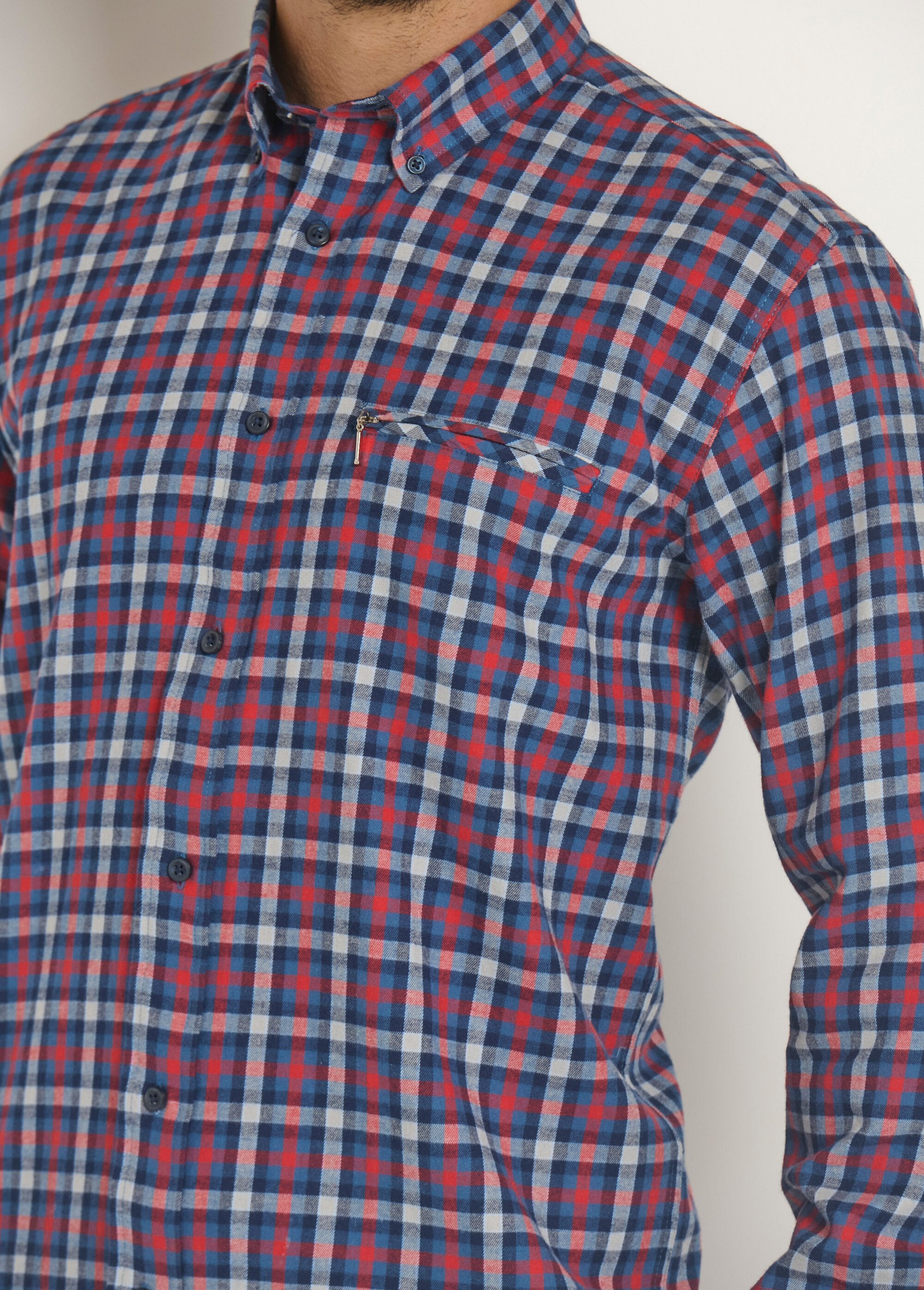 Flannel_shirt_with_contrasting_details,_dark_Red_tiles_DE1_slim