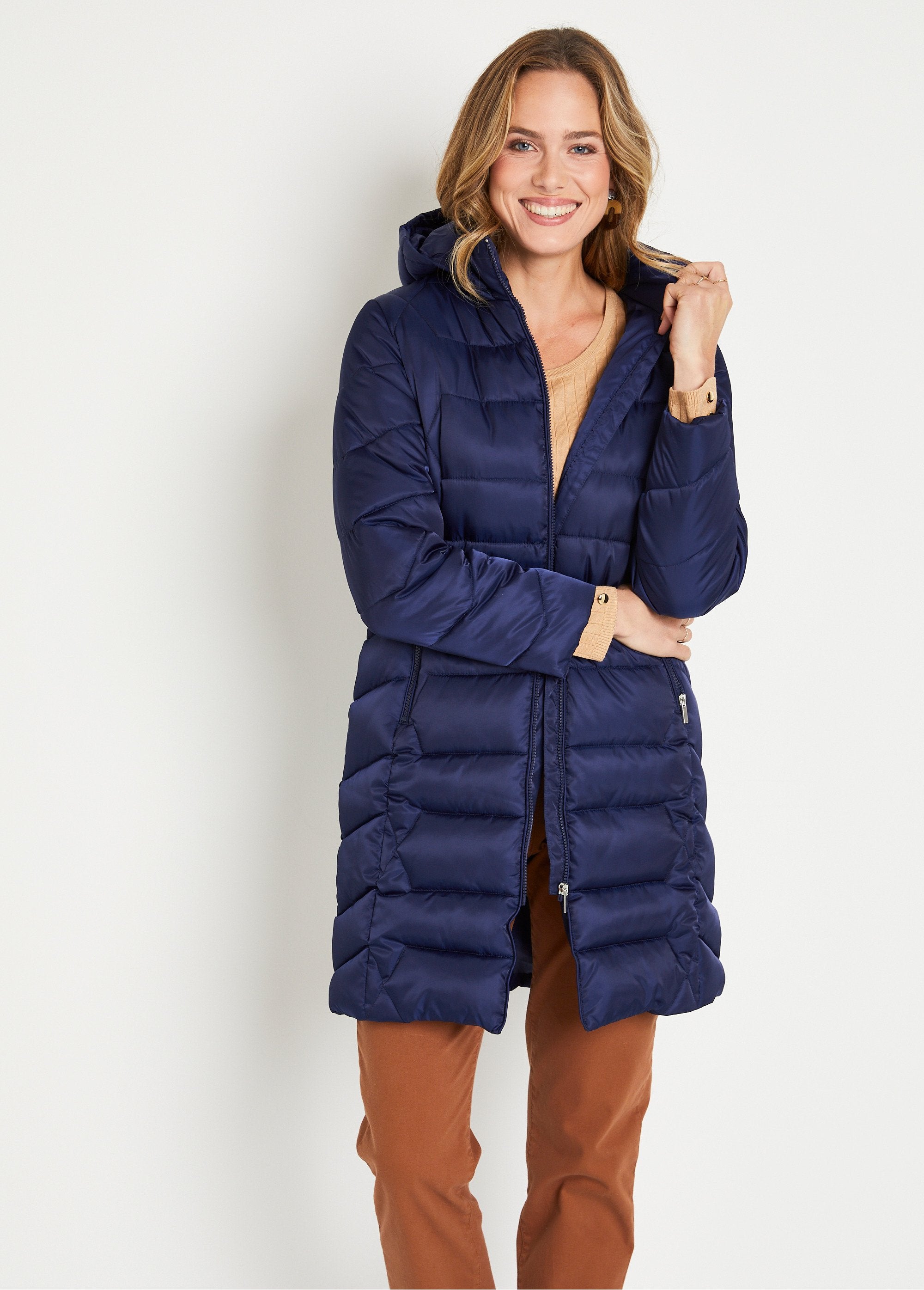 Long_quilted_hooded_down_jacket_Marine_FA1_slim