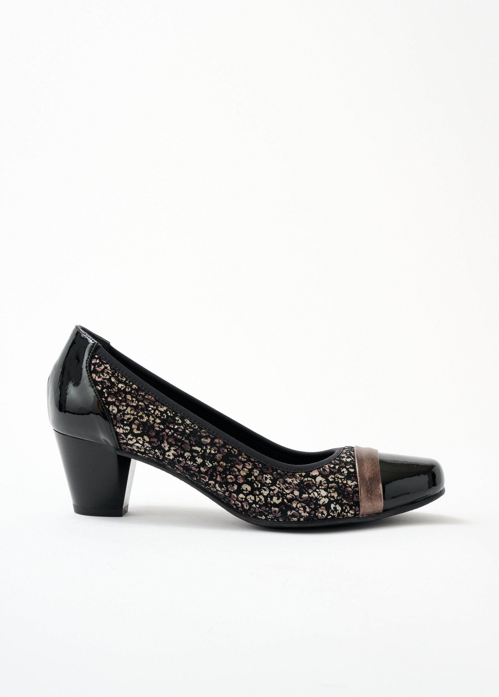 Comfort_width_leather_heeled_pumps_Golden_DR1_slim