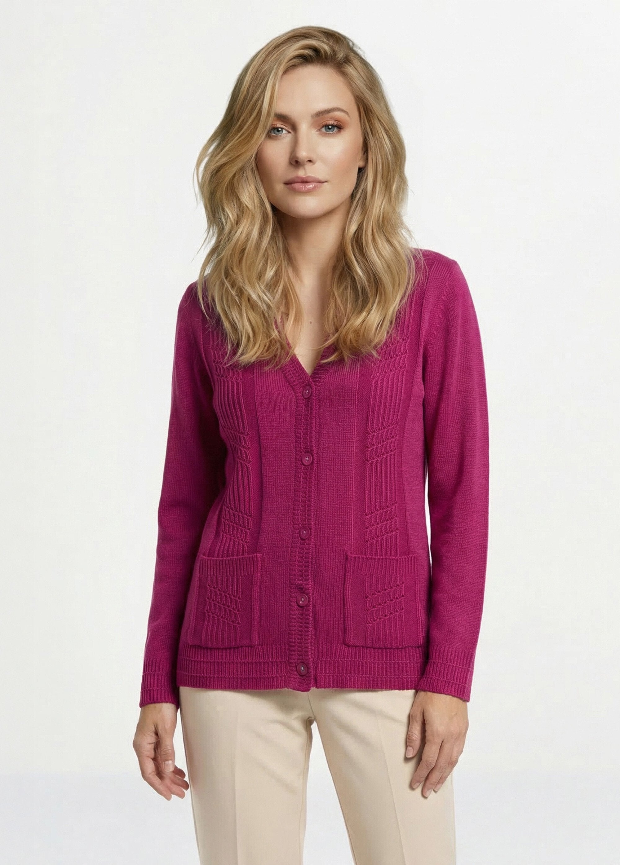 Long-sleeved_buttoned_cardigan_Blackcurrant_FA1_slim