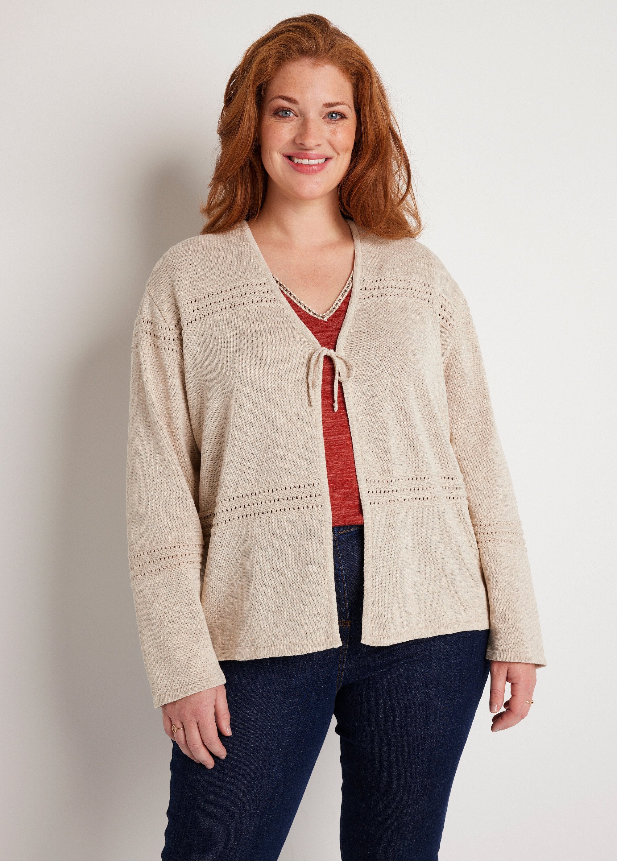 Short_edge-to-edge_cardigan_with_long_sleeves_String_FA1_curvy