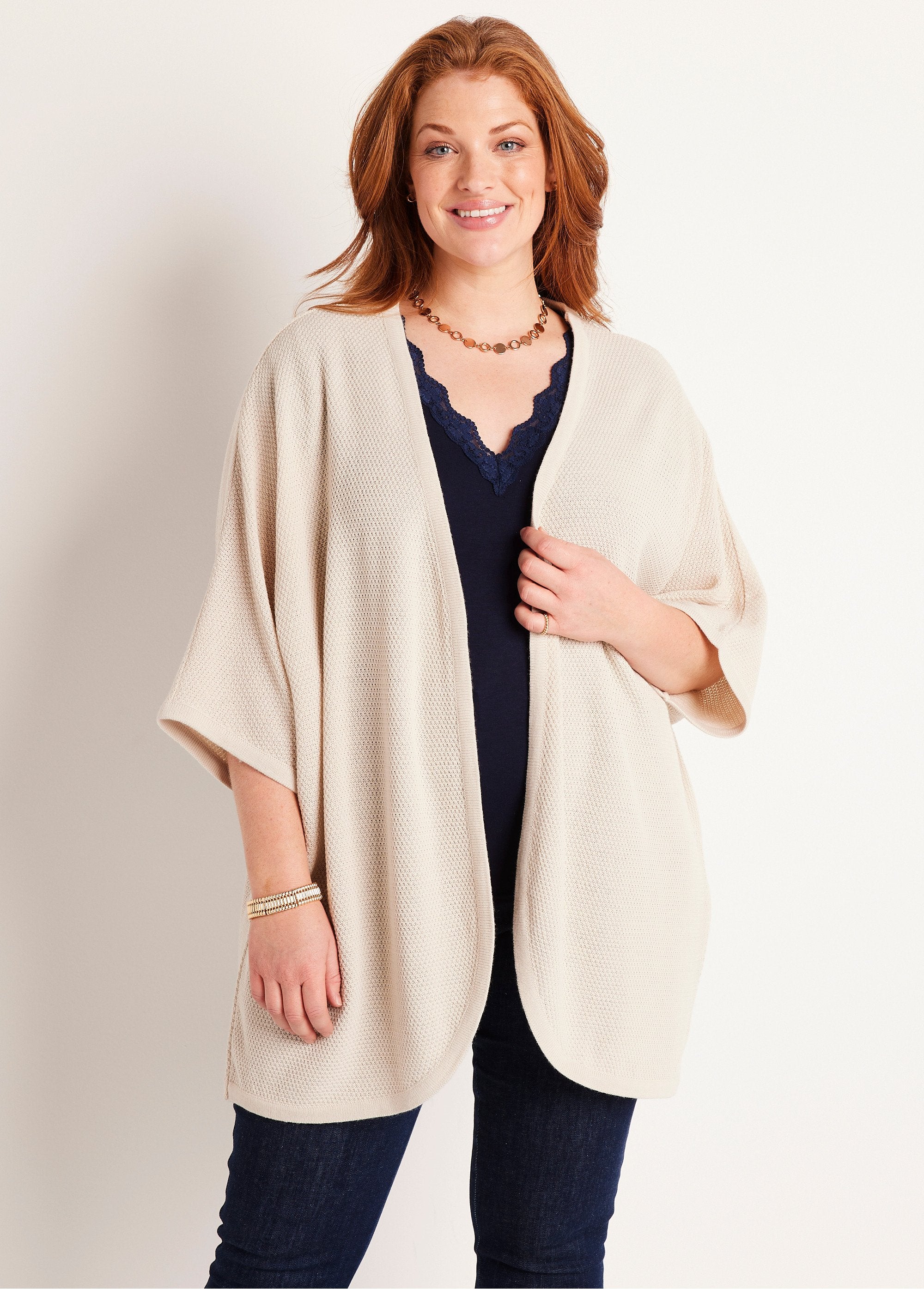 Long_short-sleeved_cardigan_Beige_FA1_curvy