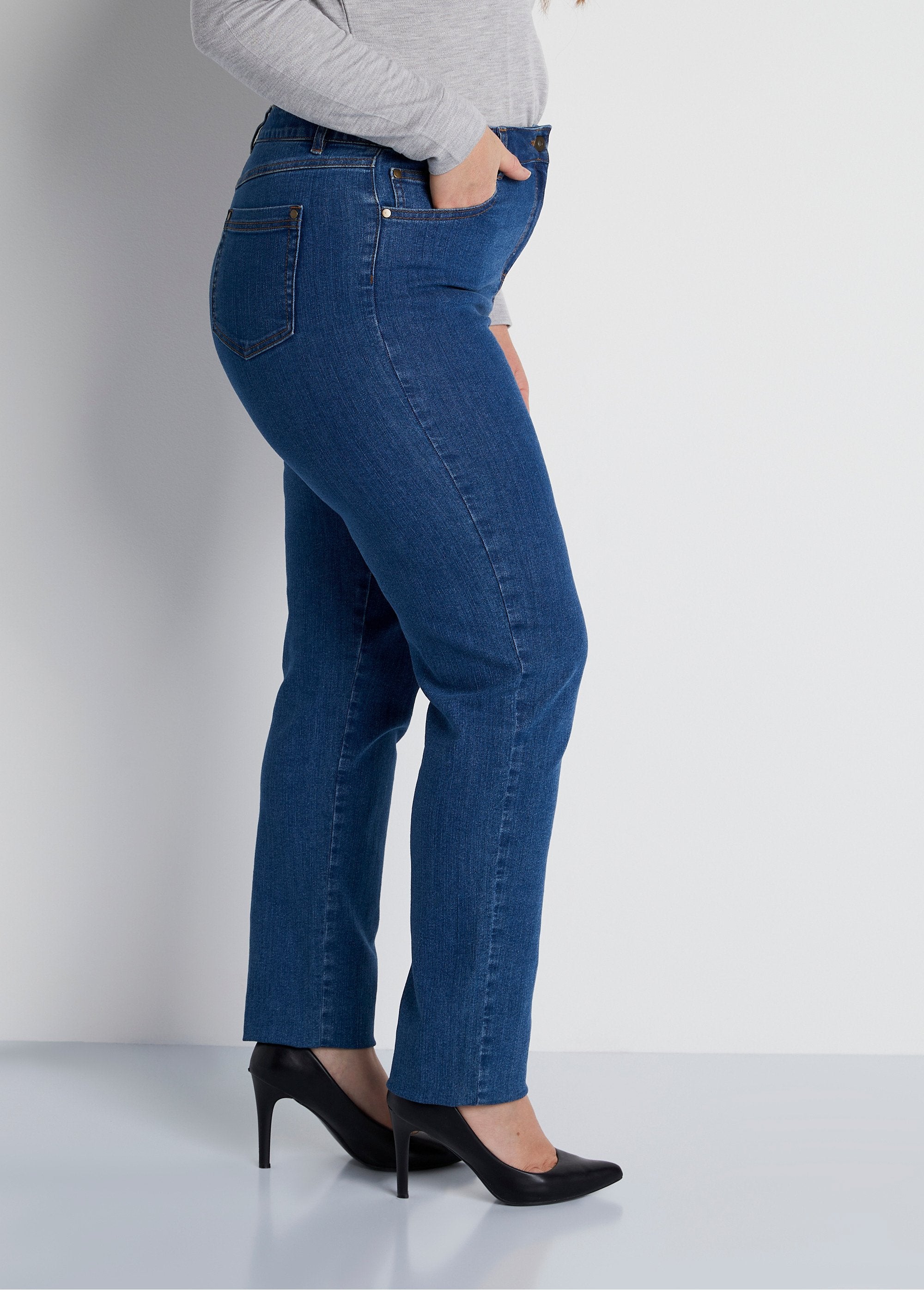 5-pocket_jeans_with_stretch_cotton_stretch_belt_Blue_DR1_curvy