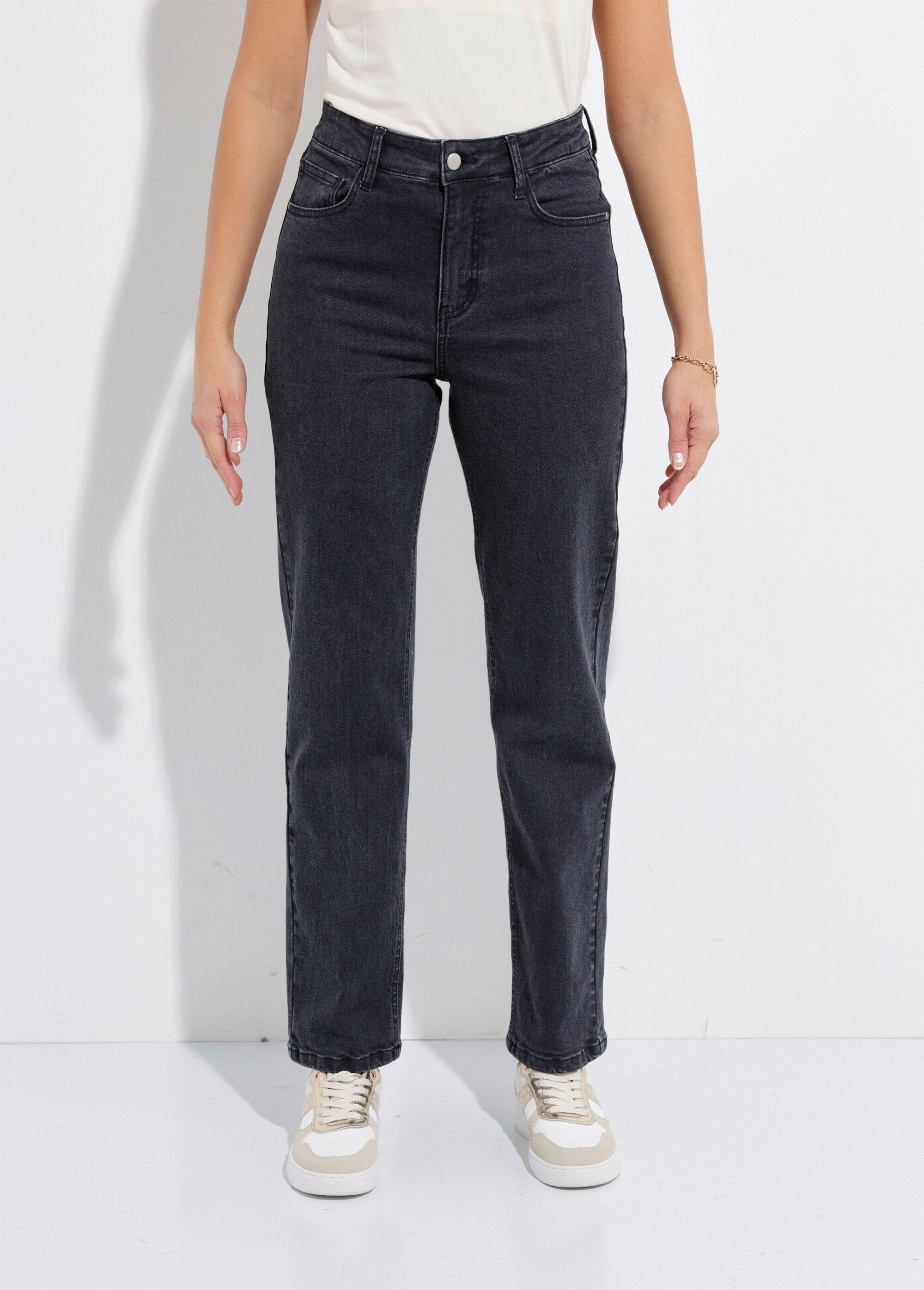 High-waisted,_straight-leg,_5-pocket_colored_jeans_Washed-out_black_FA1_slim