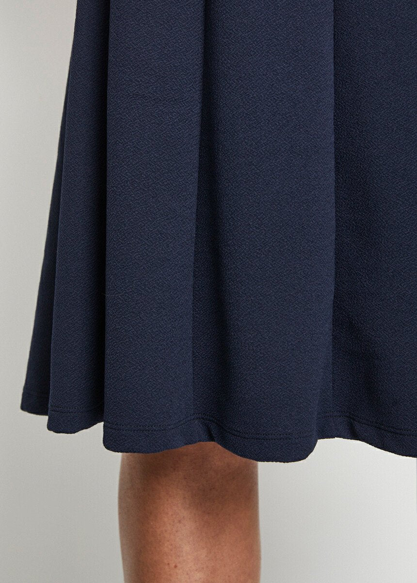 Plain_mid-length_flared_skirt_with_elasticated_waist_Marine_DE1_slim