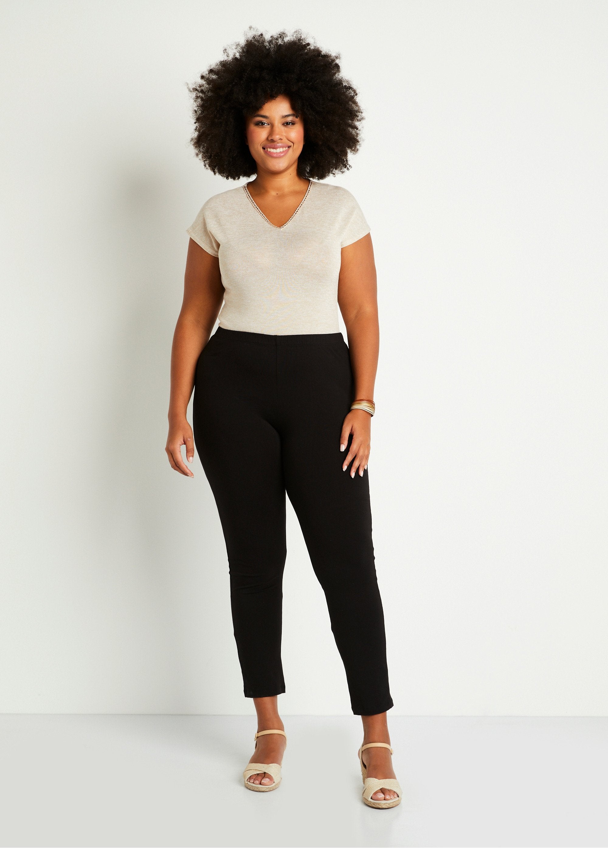 Printed_leggings_with_elasticated_waistband_Plain_black_SF1_curvy