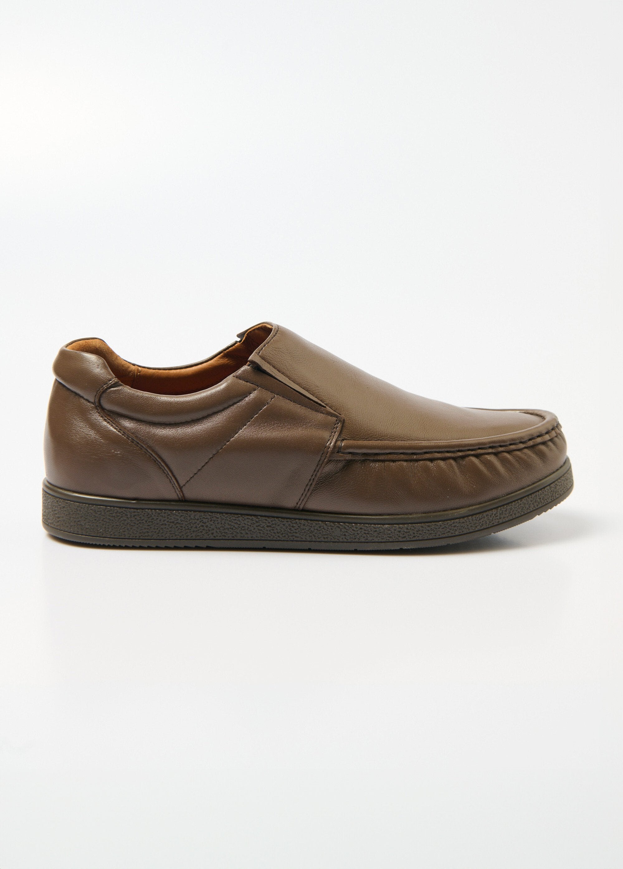 Elasticated_leather_loafers_with_removable_sole_Brown_DR1_slim