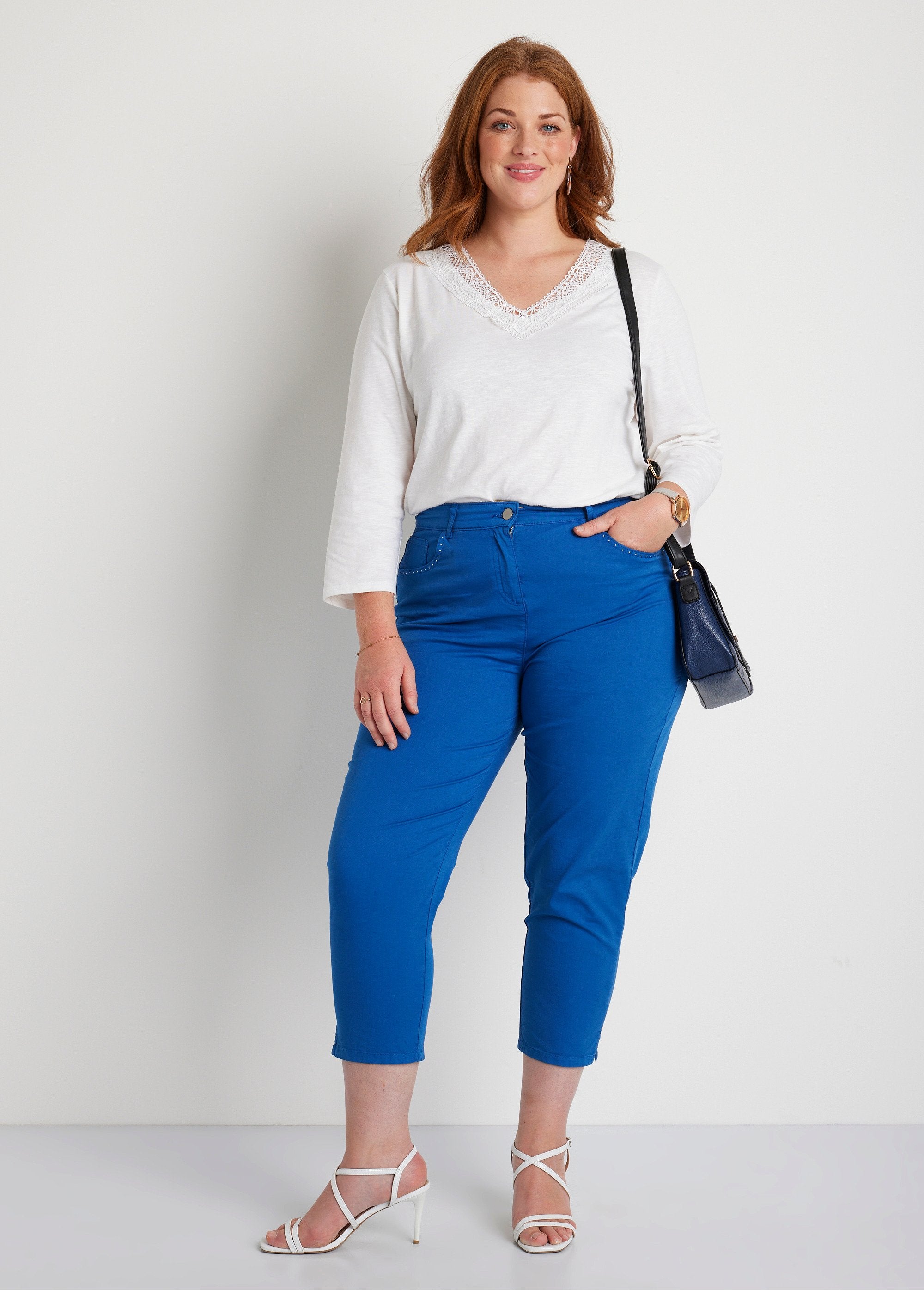 Cropped_trousers_with_elasticated_belt_and_5_pockets_Hard_blue_SF1_curvy