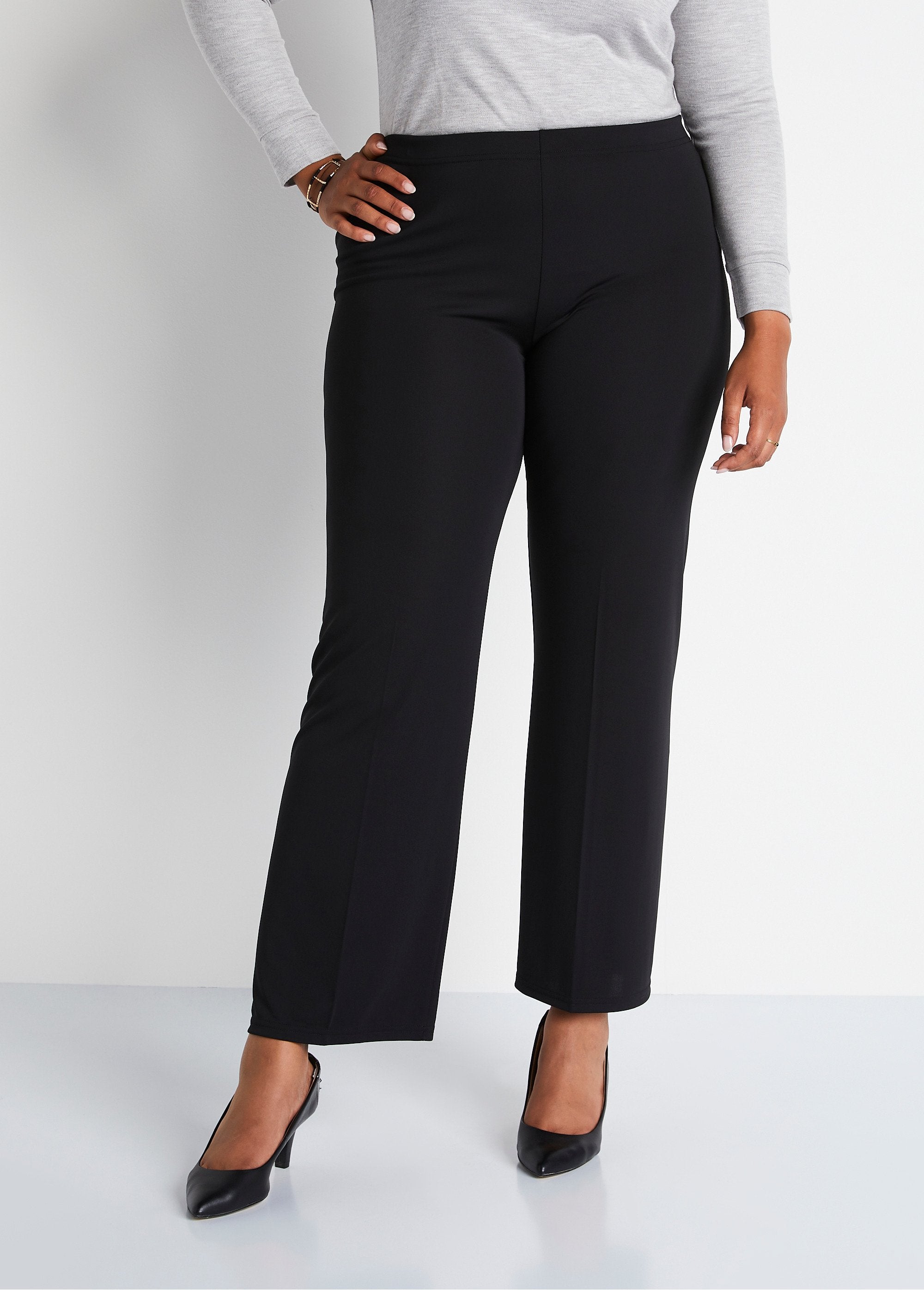 Fluid_elasticated_waist_flared_pants_Black_FA1_curvy