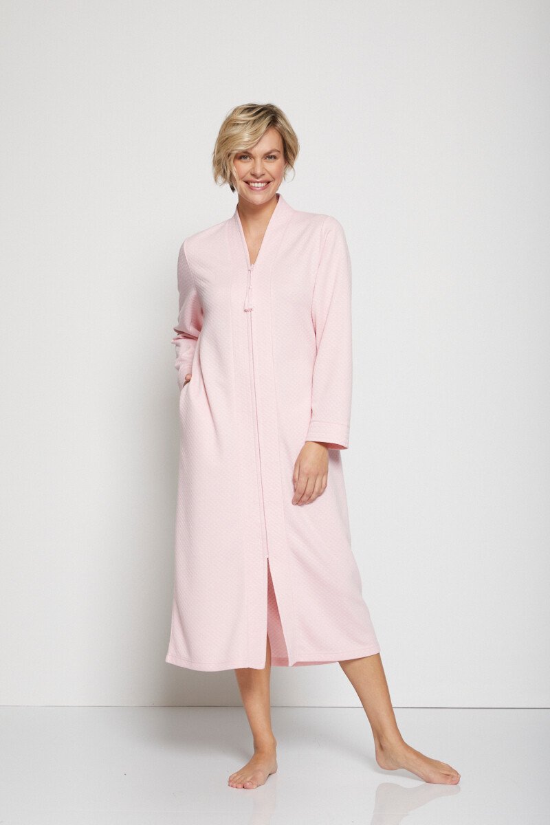 Long_quilted-effect_knit_bathrobe_Pink_FA1_slim