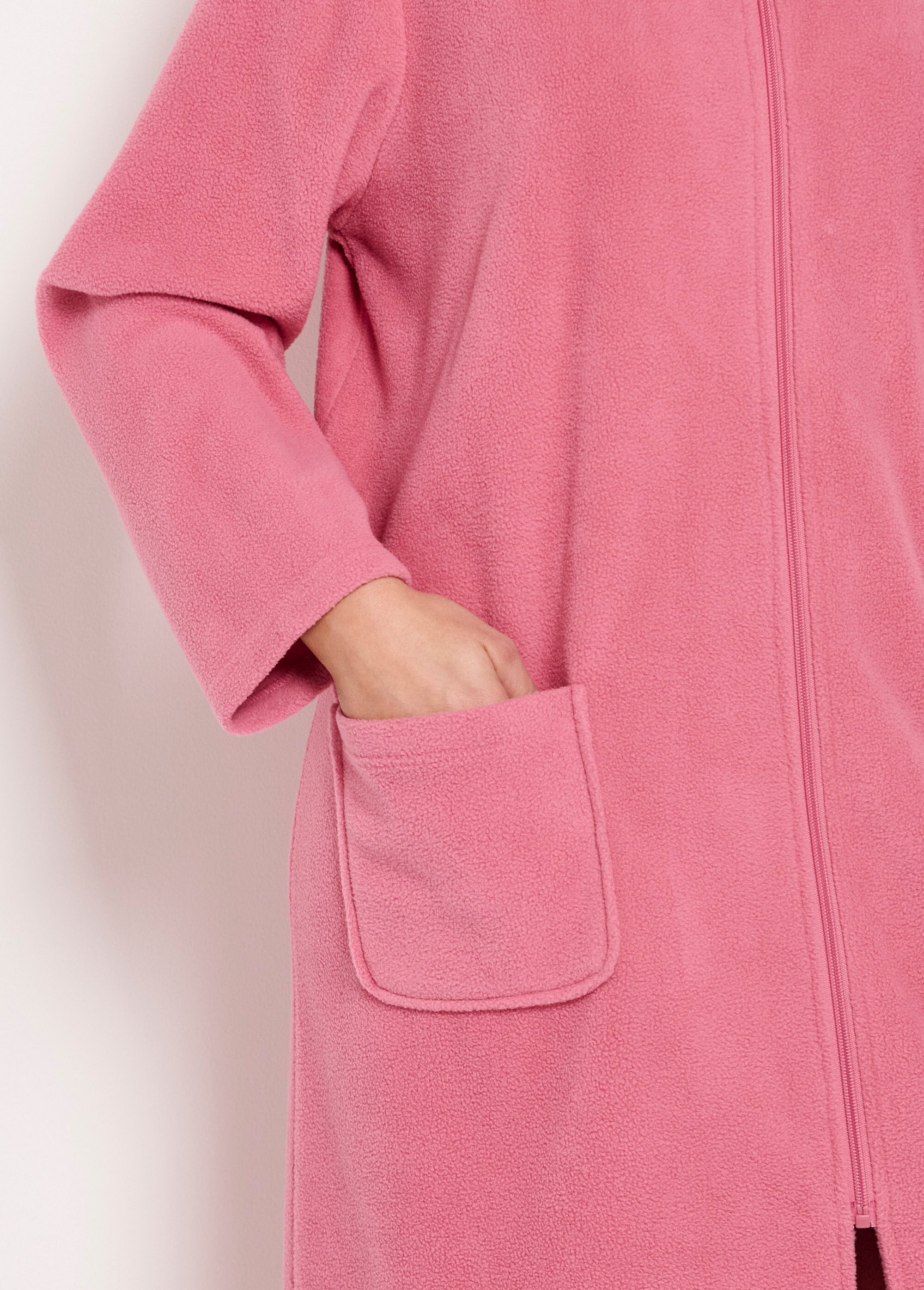 Long_warm_fleece_embroidered_zipped_bathrobe_Old_pink_DE2_slim