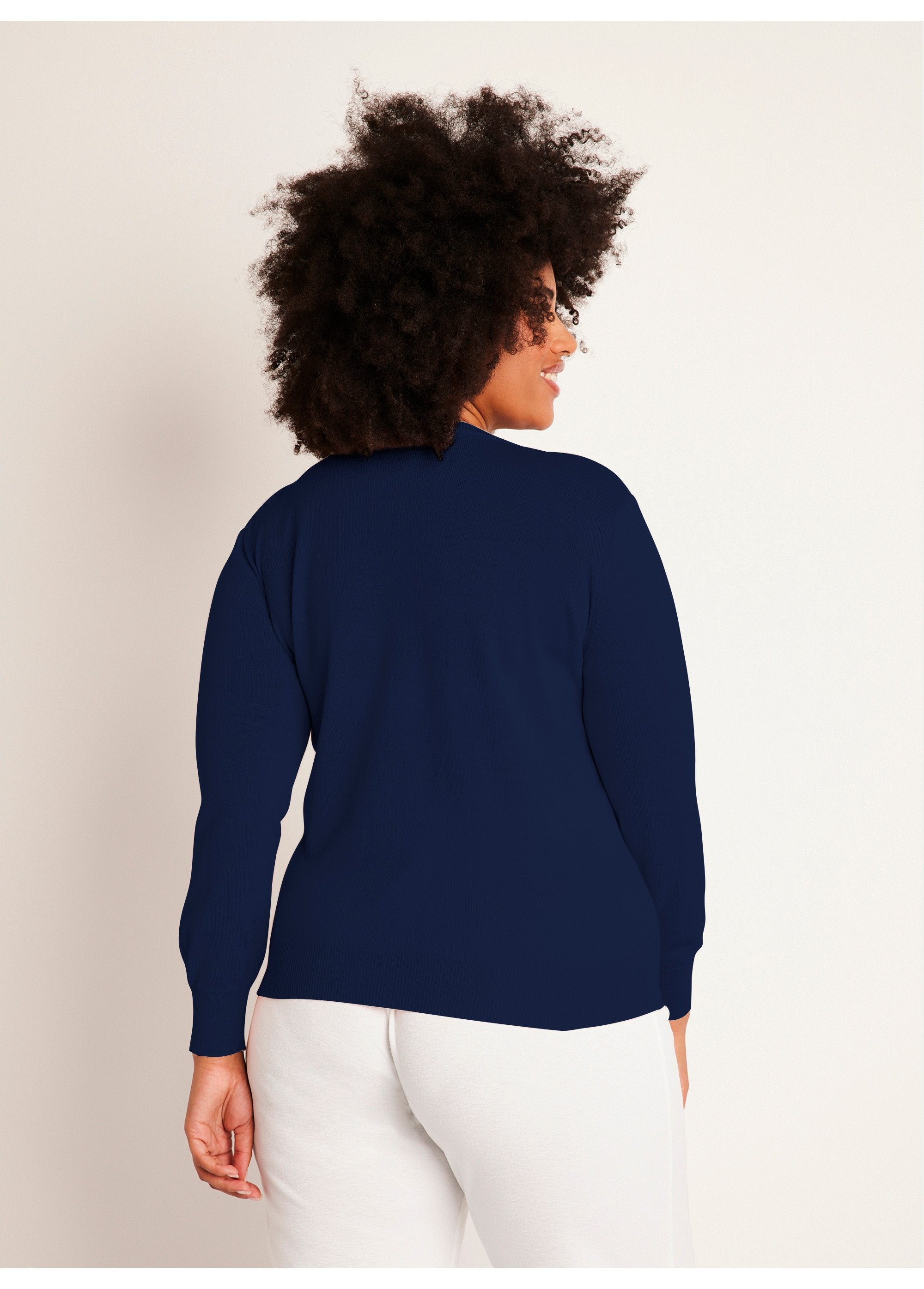 Round_neck_long_sleeve_merino_wool_sweater_Marine_DO1_curvy