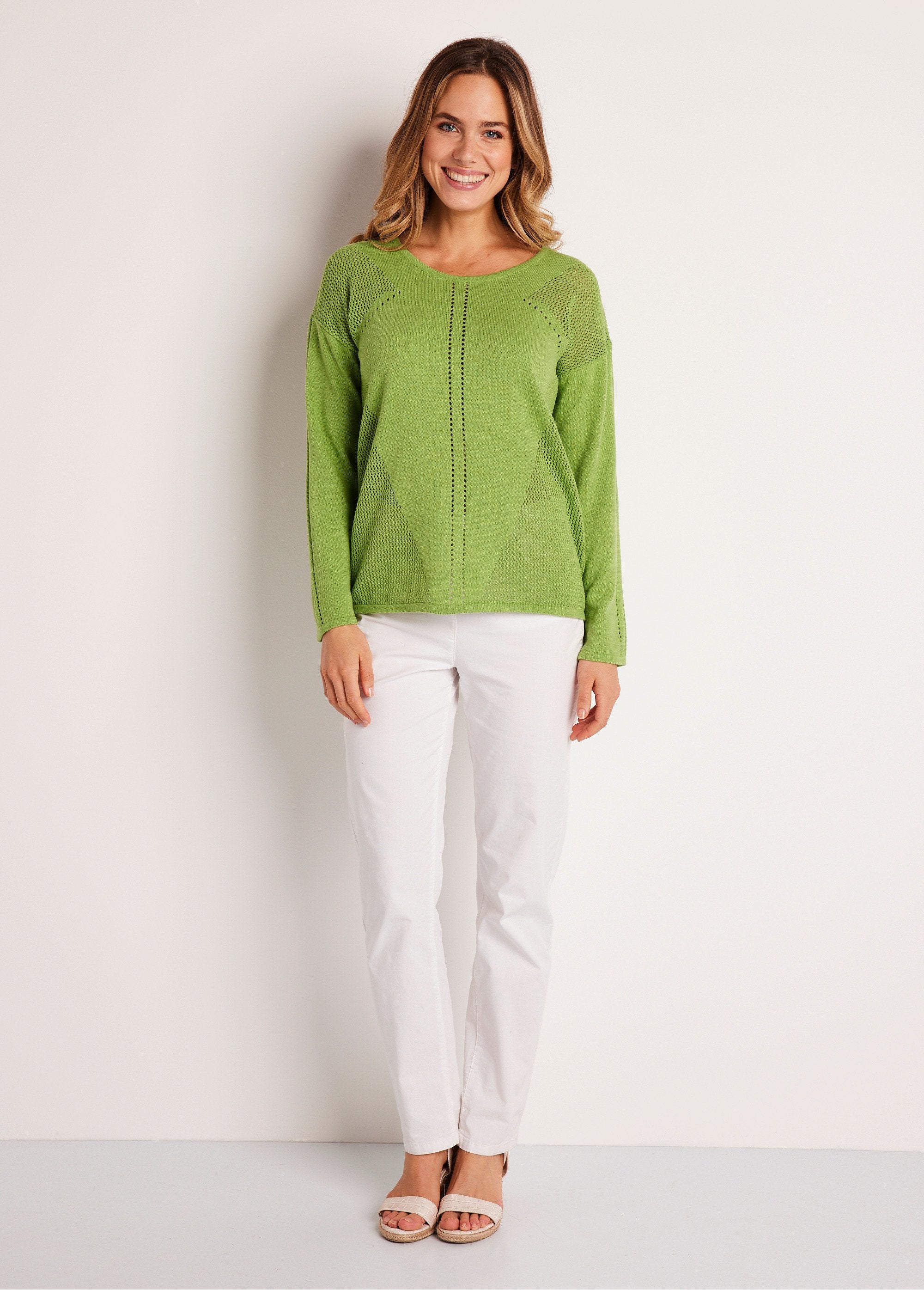 Thin_openwork_sweater_with_long_sleeves_Green_SF1_slim