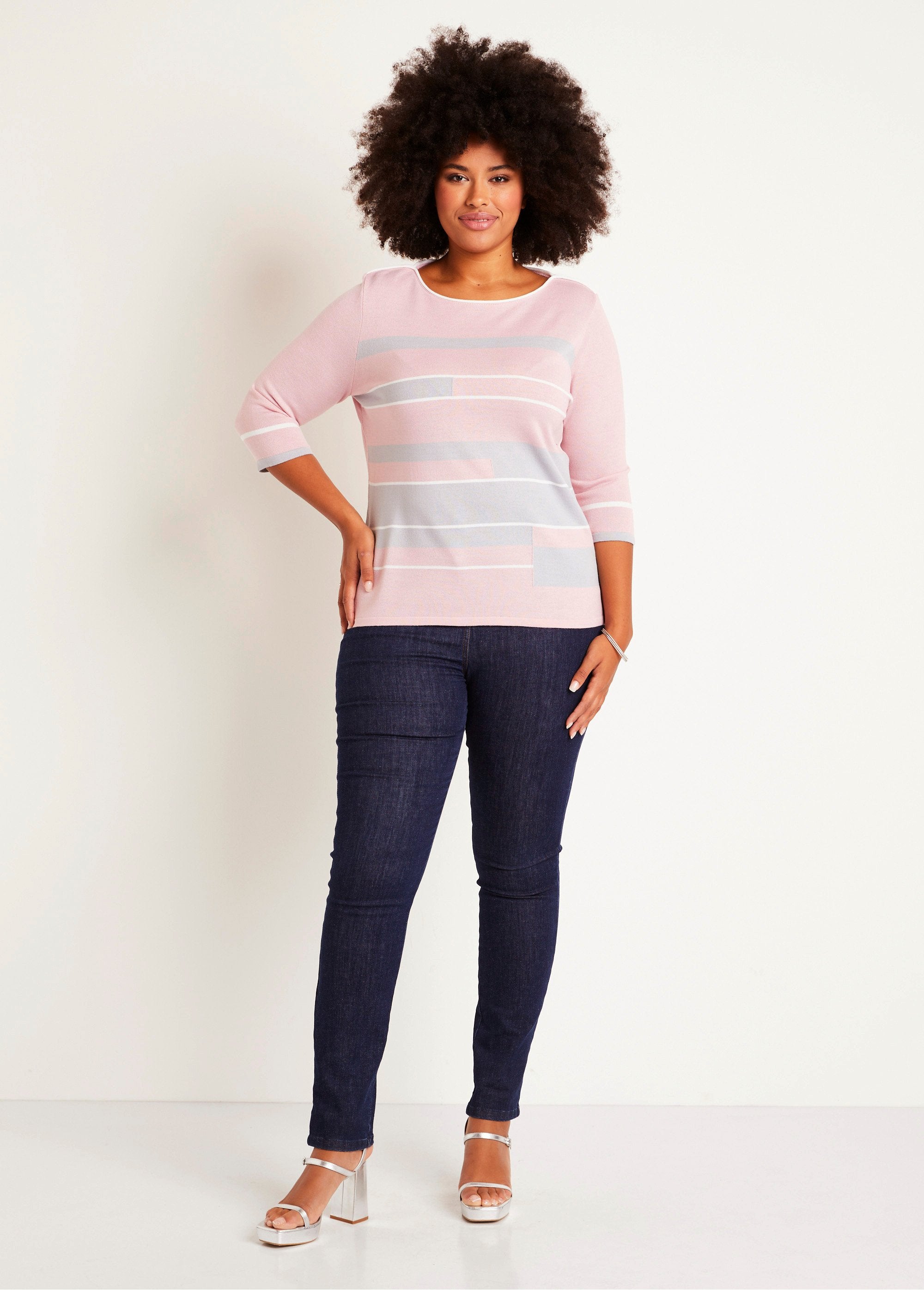 3/4_sleeve_boat_neck_sweater_Pink_and_gray_SF1_curvy