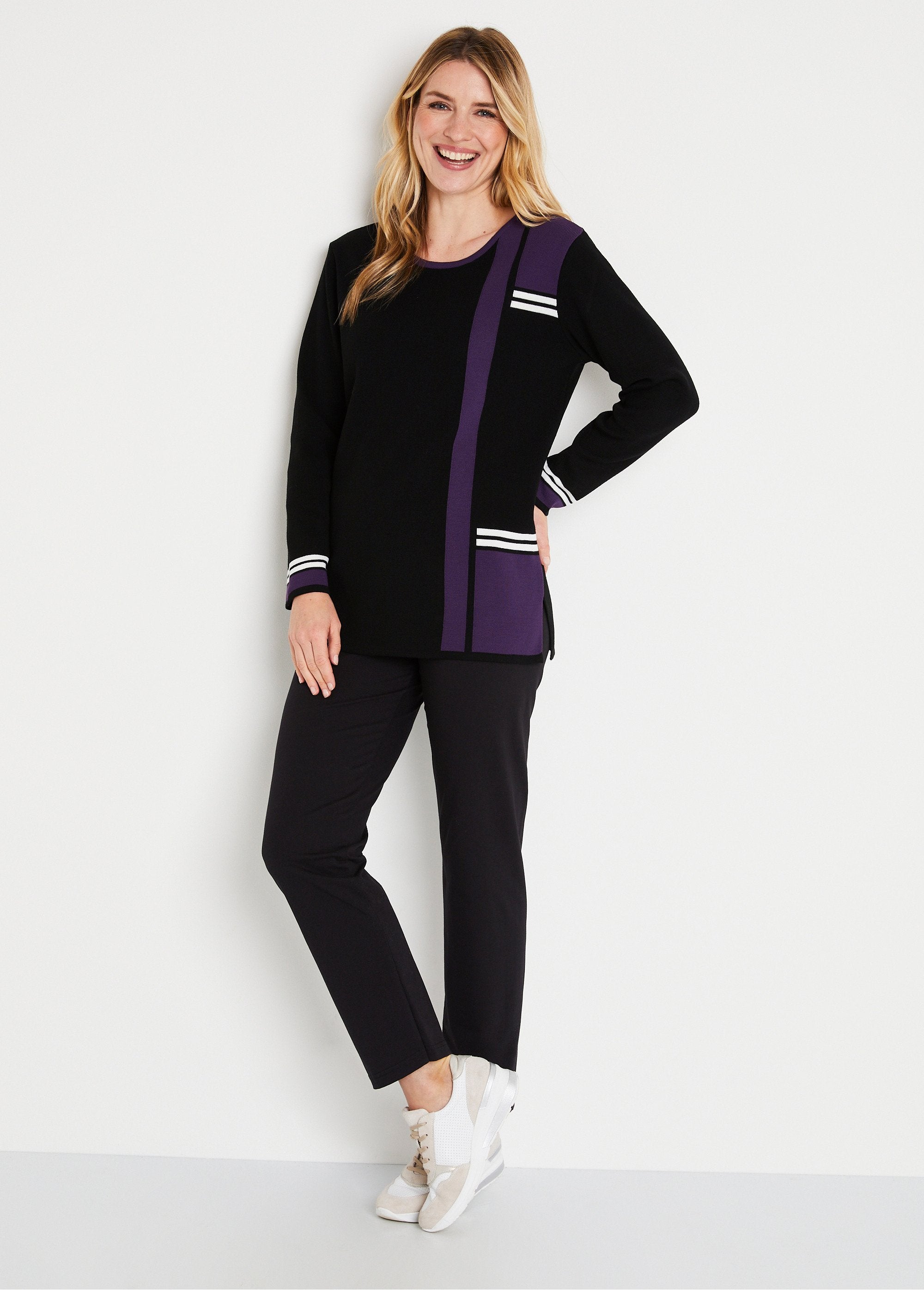 Color_block_graphic_jacquard_long_tunic_sweater_Black_and_plum_SF1_slim