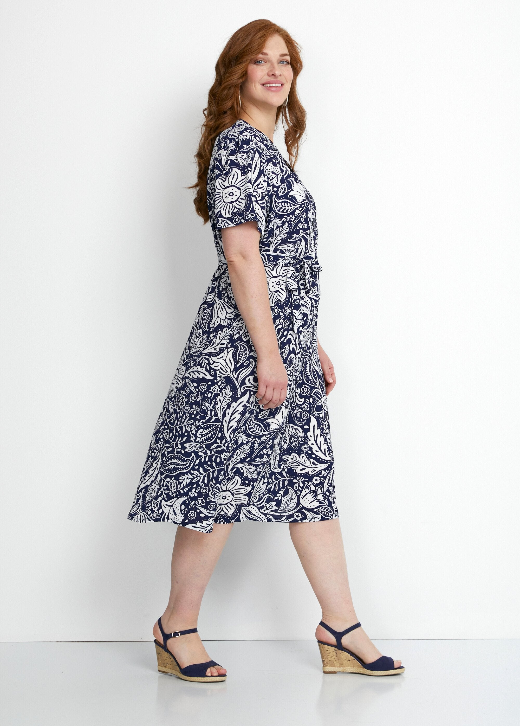 Short_dress_in_two-tone_waffle_fabric_Blue_and_white_DR1_curvy