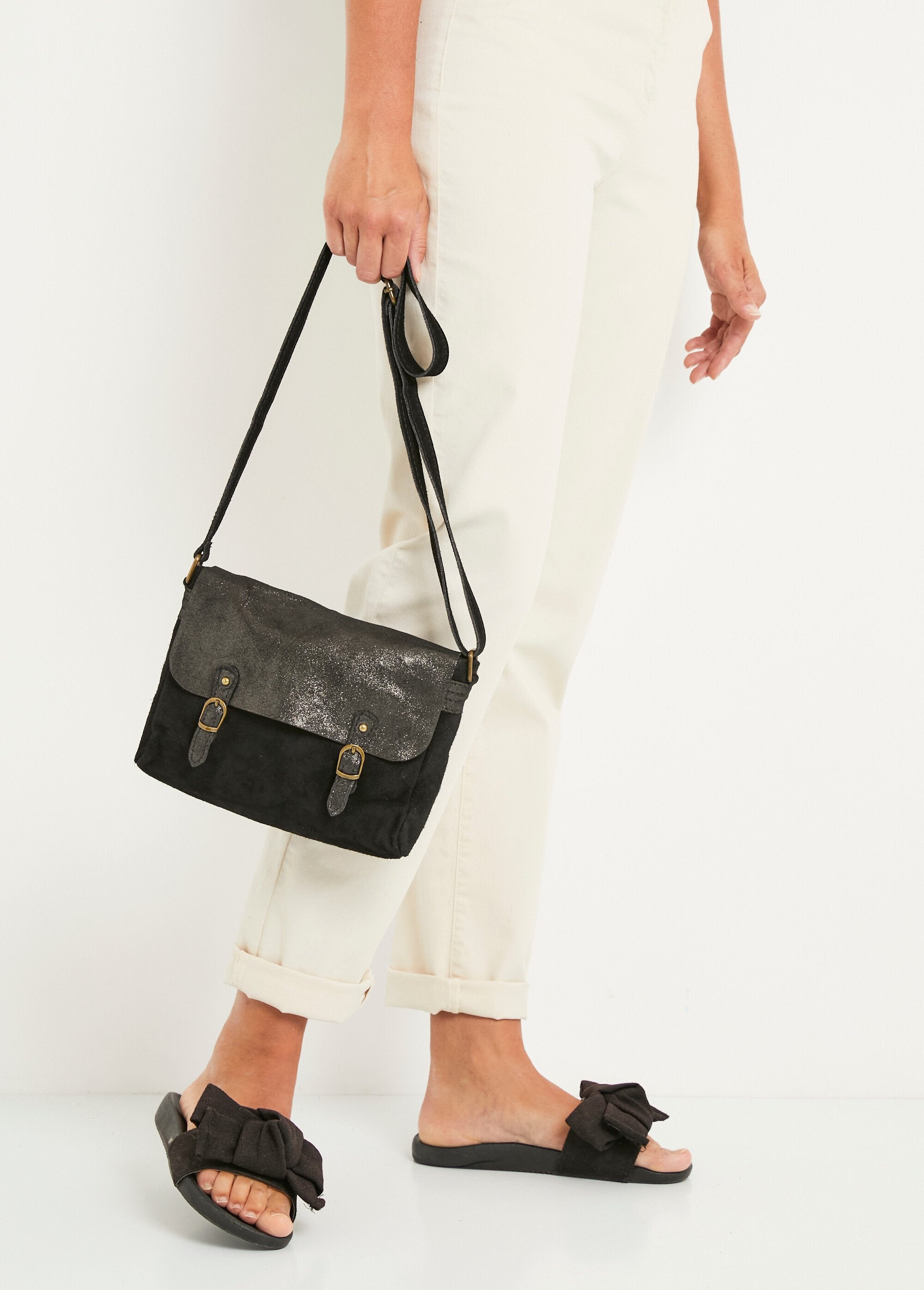 Suede-style_leather_shoulder_bag_Black_(black)_FA1_slim