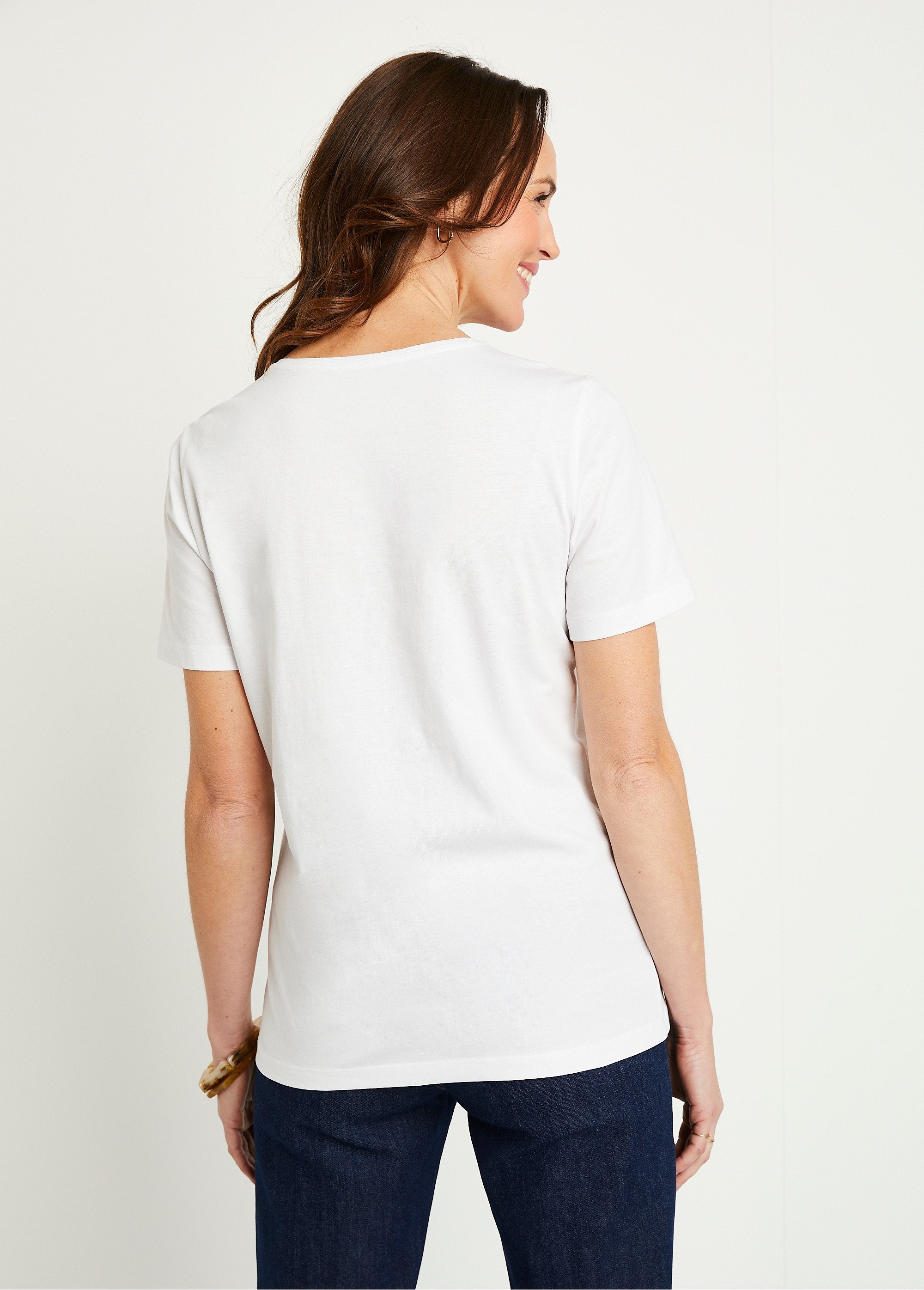 Short-sleeved_embroidered_cropped_t-shirt_White_DO1_slim