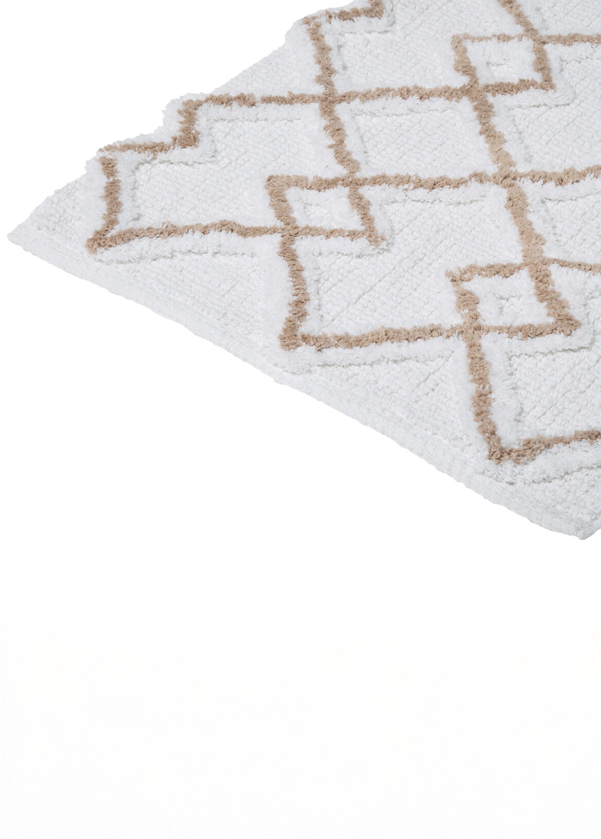 Tapis_salle_de_bain_inspiration_ethnique_Blanc_et_beige_DE1_slim
