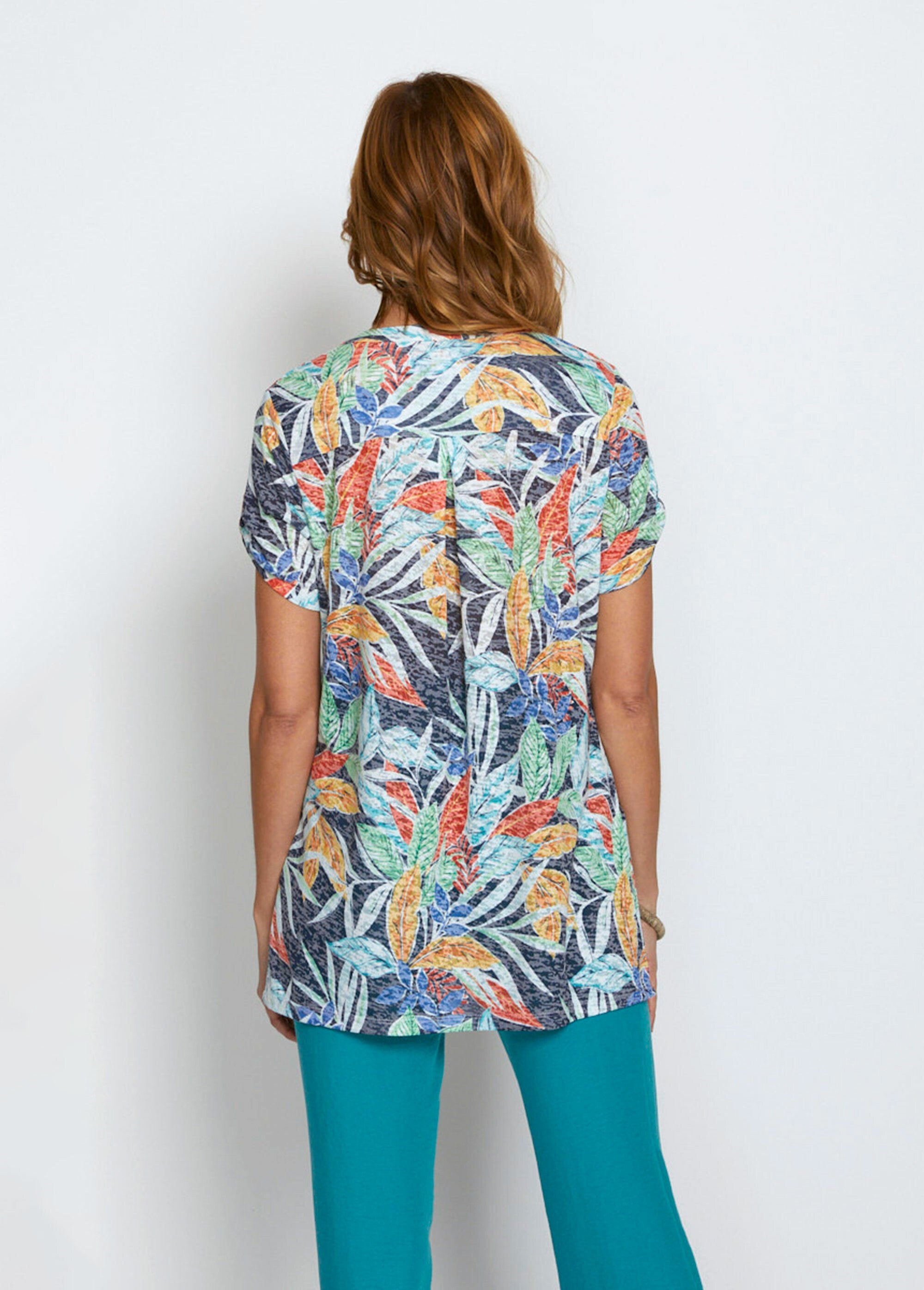 Loose_long_devoré_knit_T-shirt_Navy_and_terracotta_DO1_slim