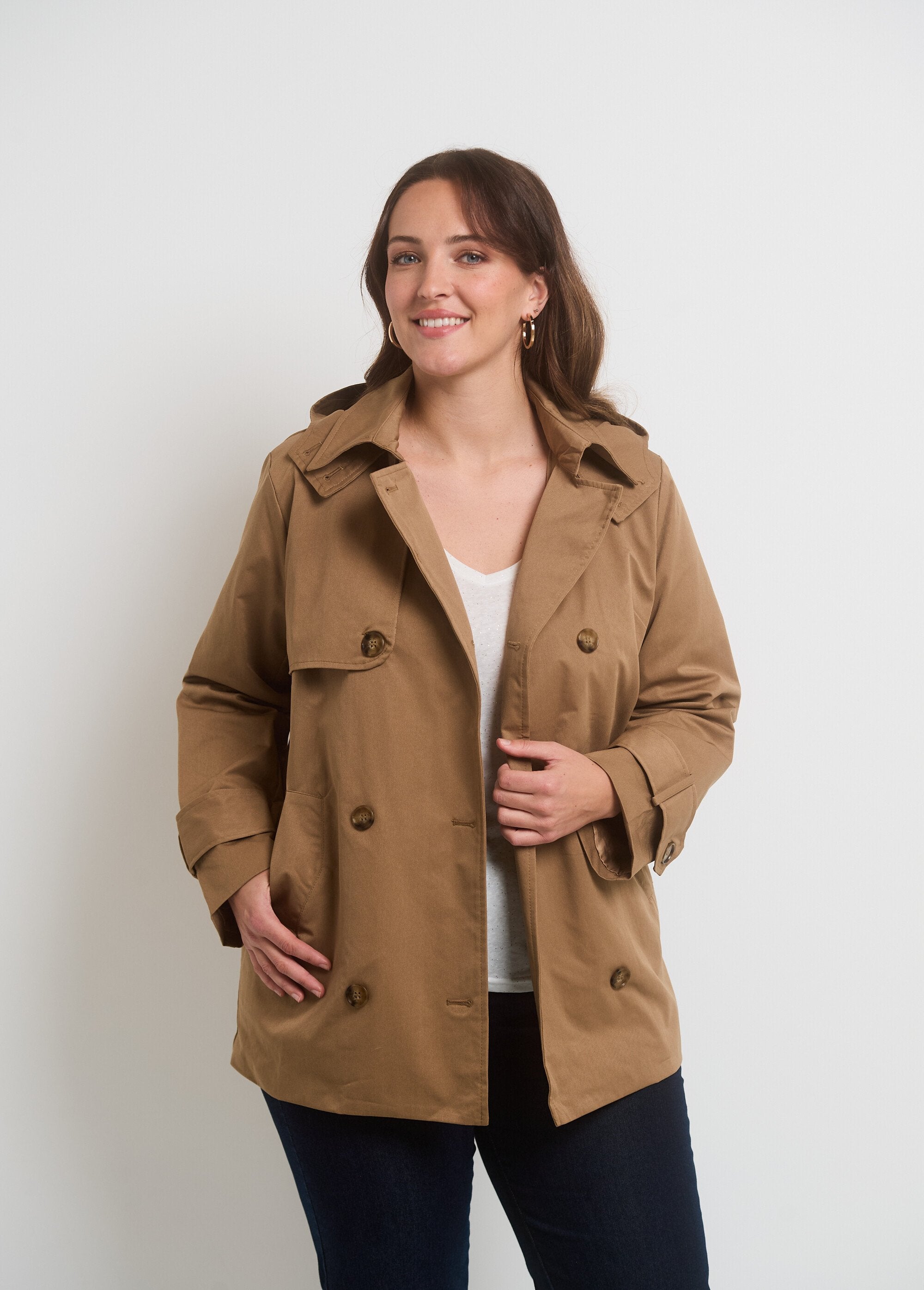 Double-breasted_hooded_trench_coat_Beige_FA1_curvy