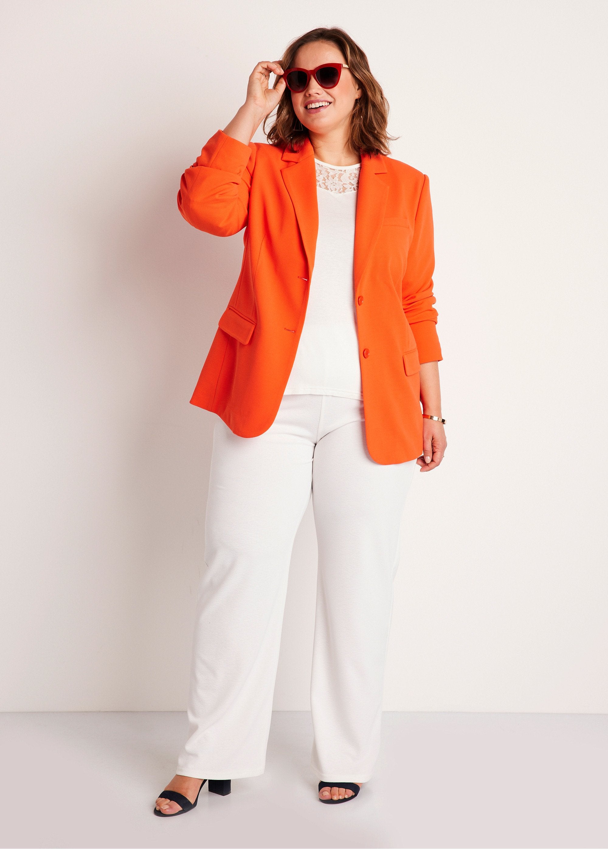 Straight_cut_plain_knit_blazer_jacket_Orange_SF1_curvy