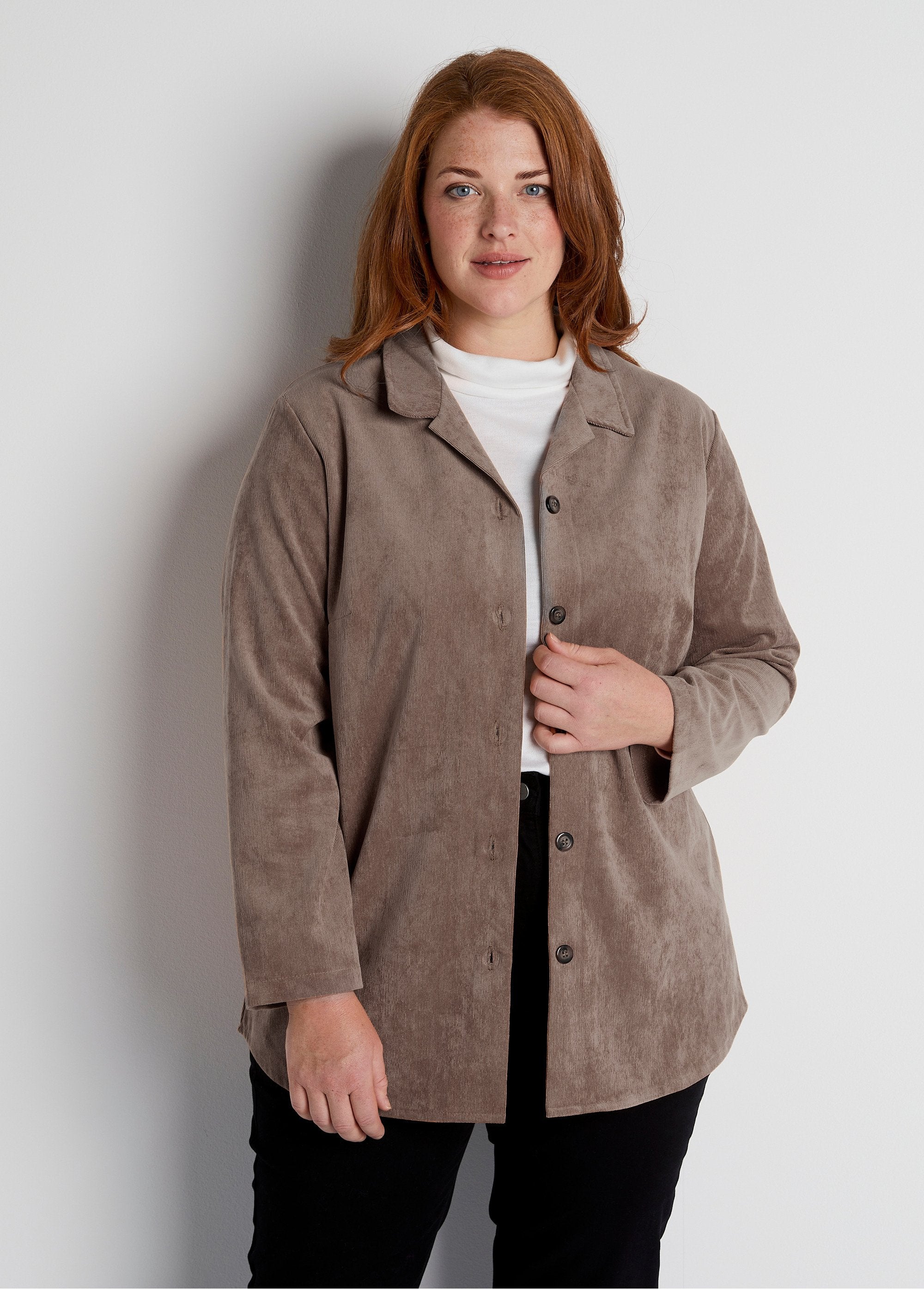 Milleraies_velvet_overshirt_jacket_with_tailored_collar_Mole_FA1_curvy